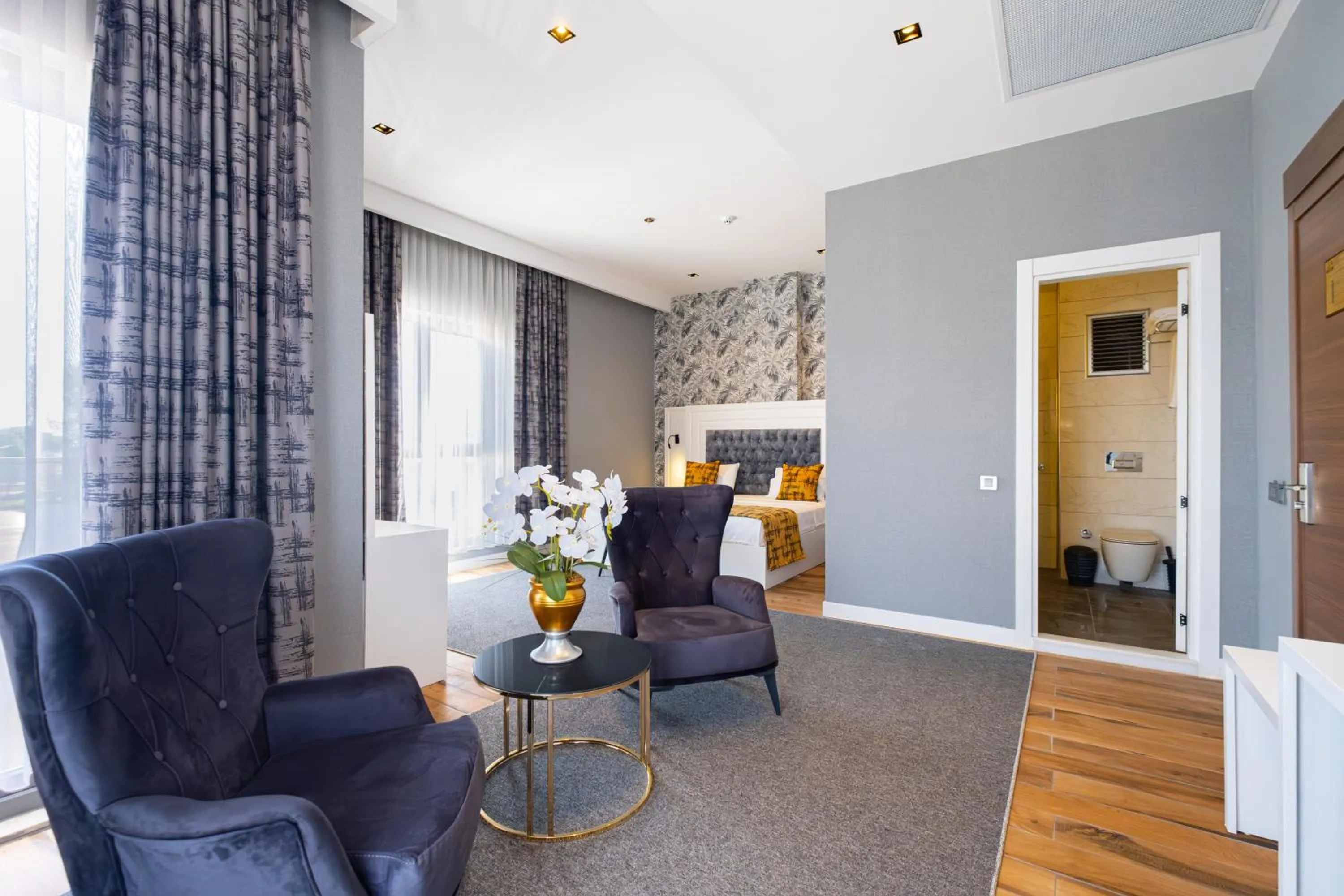 Bed in Hipodrom Hotel