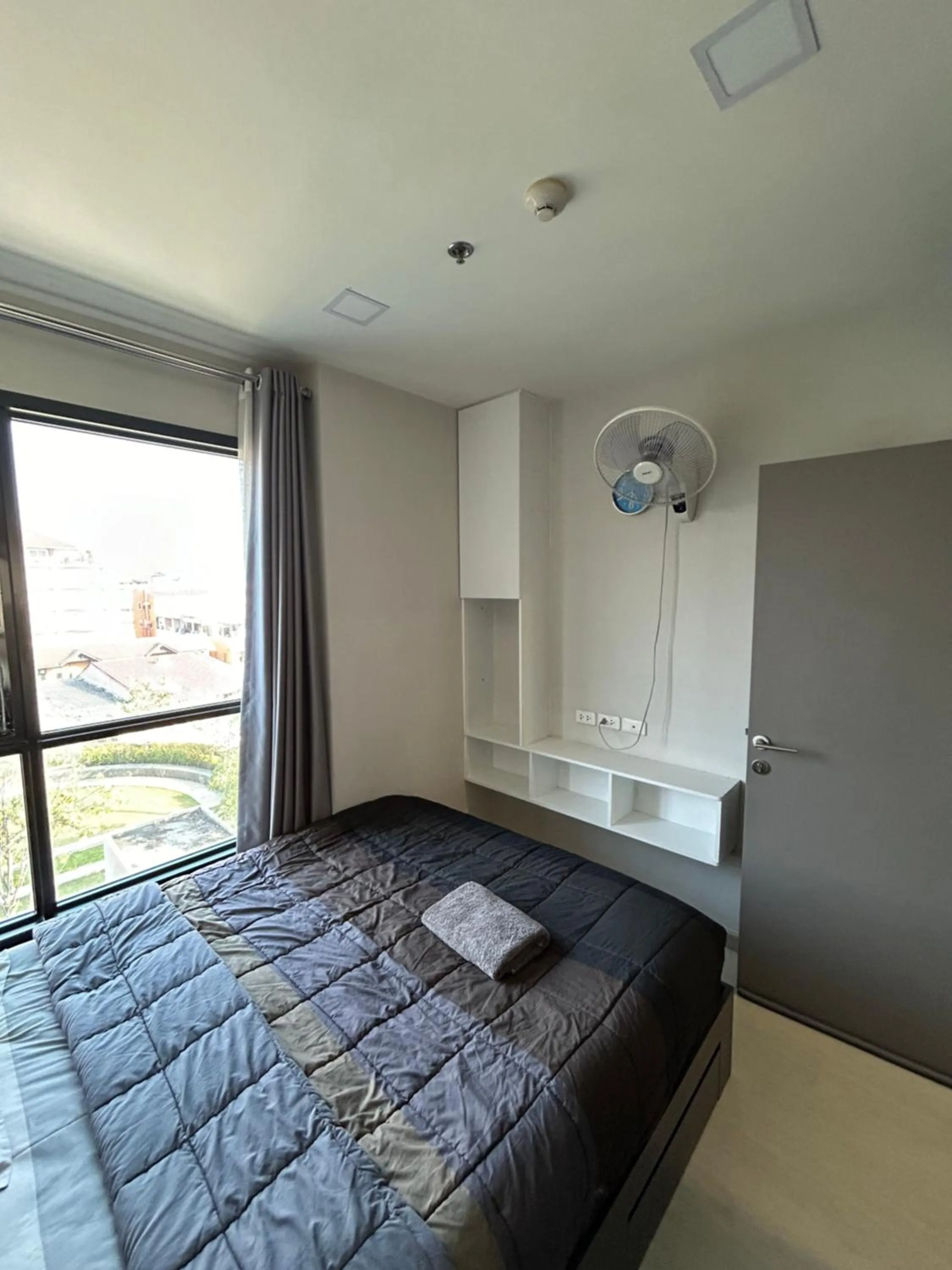 Bed in The Base Central Pattaya