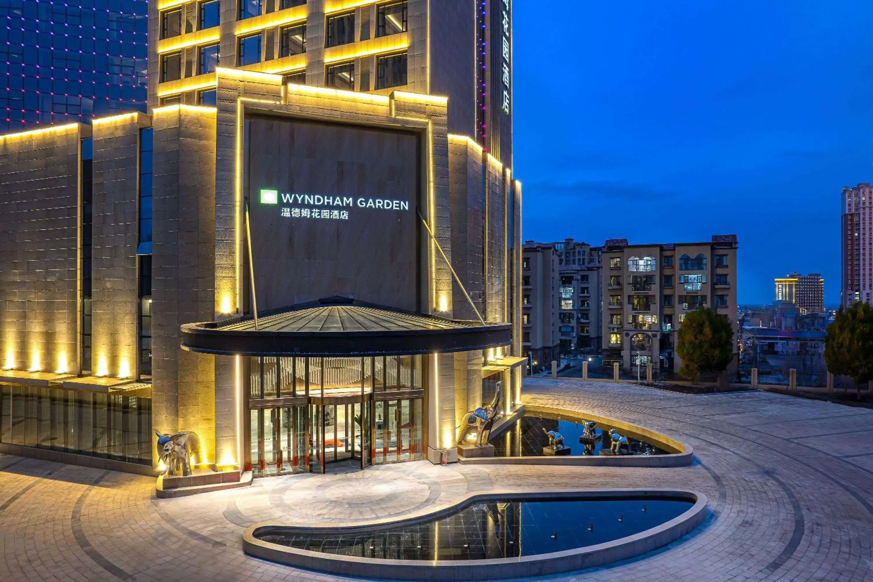 Property building in Wyndham Garden FuKang Downtown Property building in Wyndham Garden FuKang Downtown