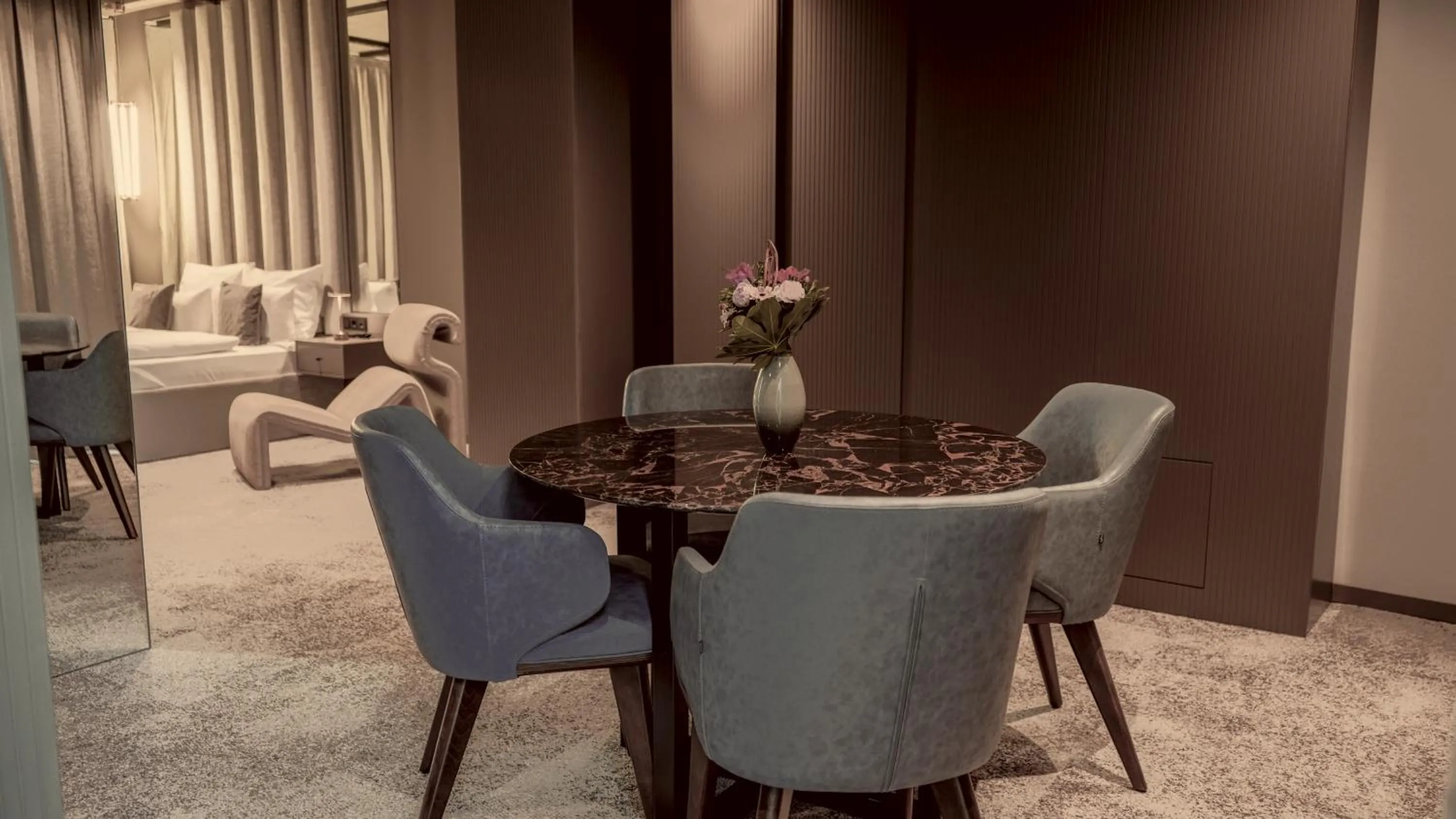 Seating area in Bellman Hotel