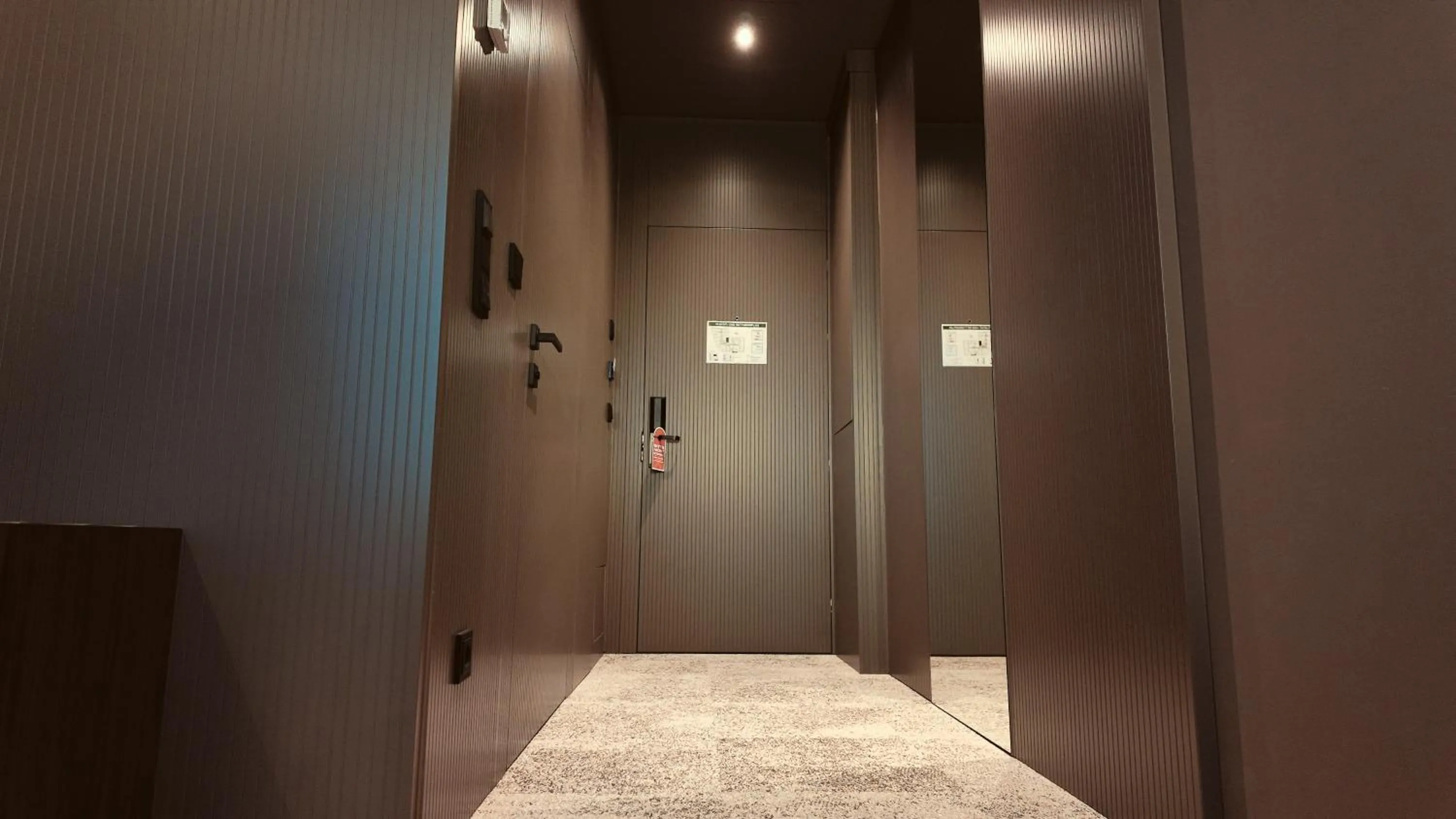 wardrobe in Bellman Hotel