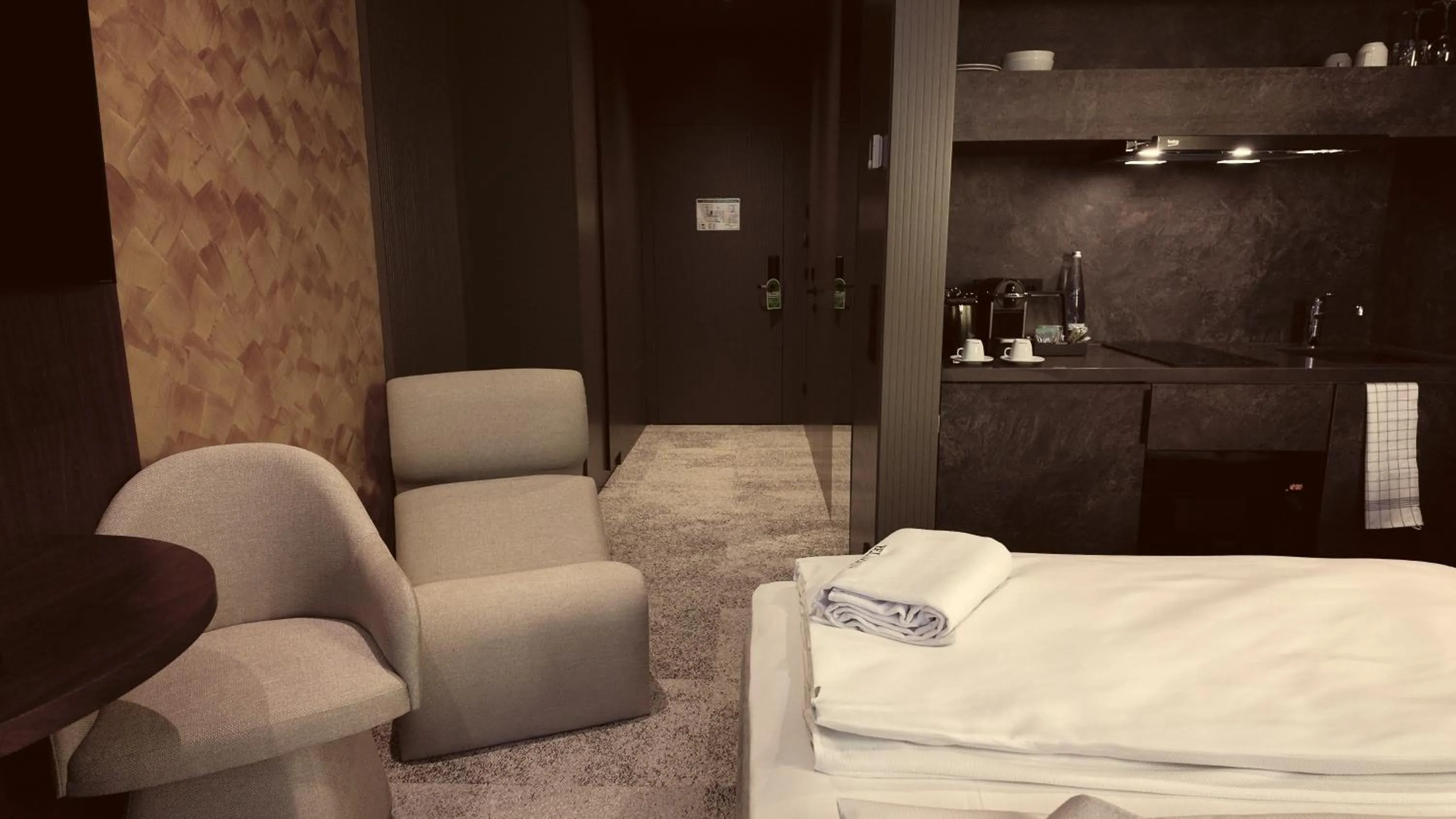 Bed in Bellman Hotel