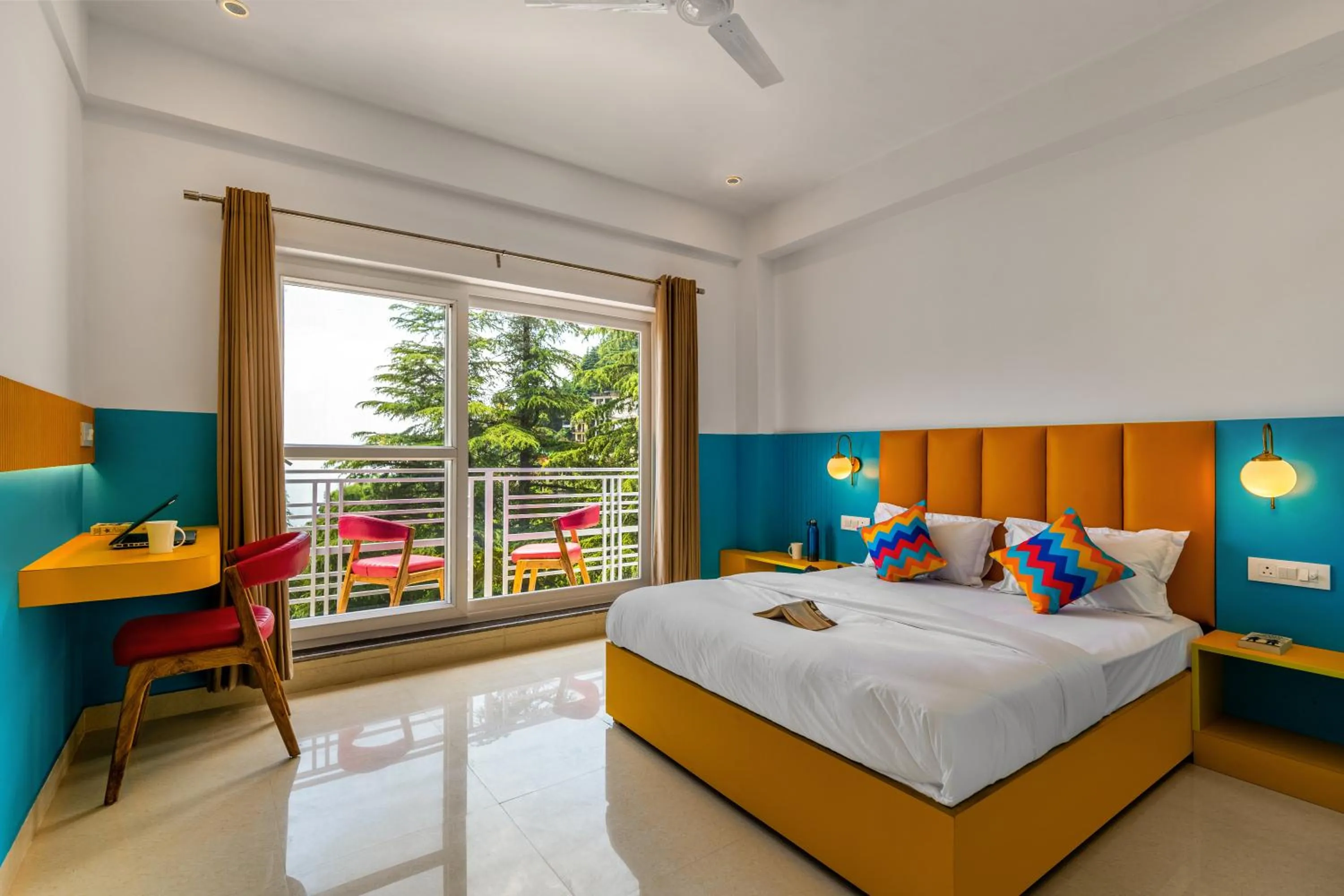 Deluxe Private Room with Balcony and Ensuite Bathroom - single occupancy in goSTOPS Mcleodganj, Bhagsu