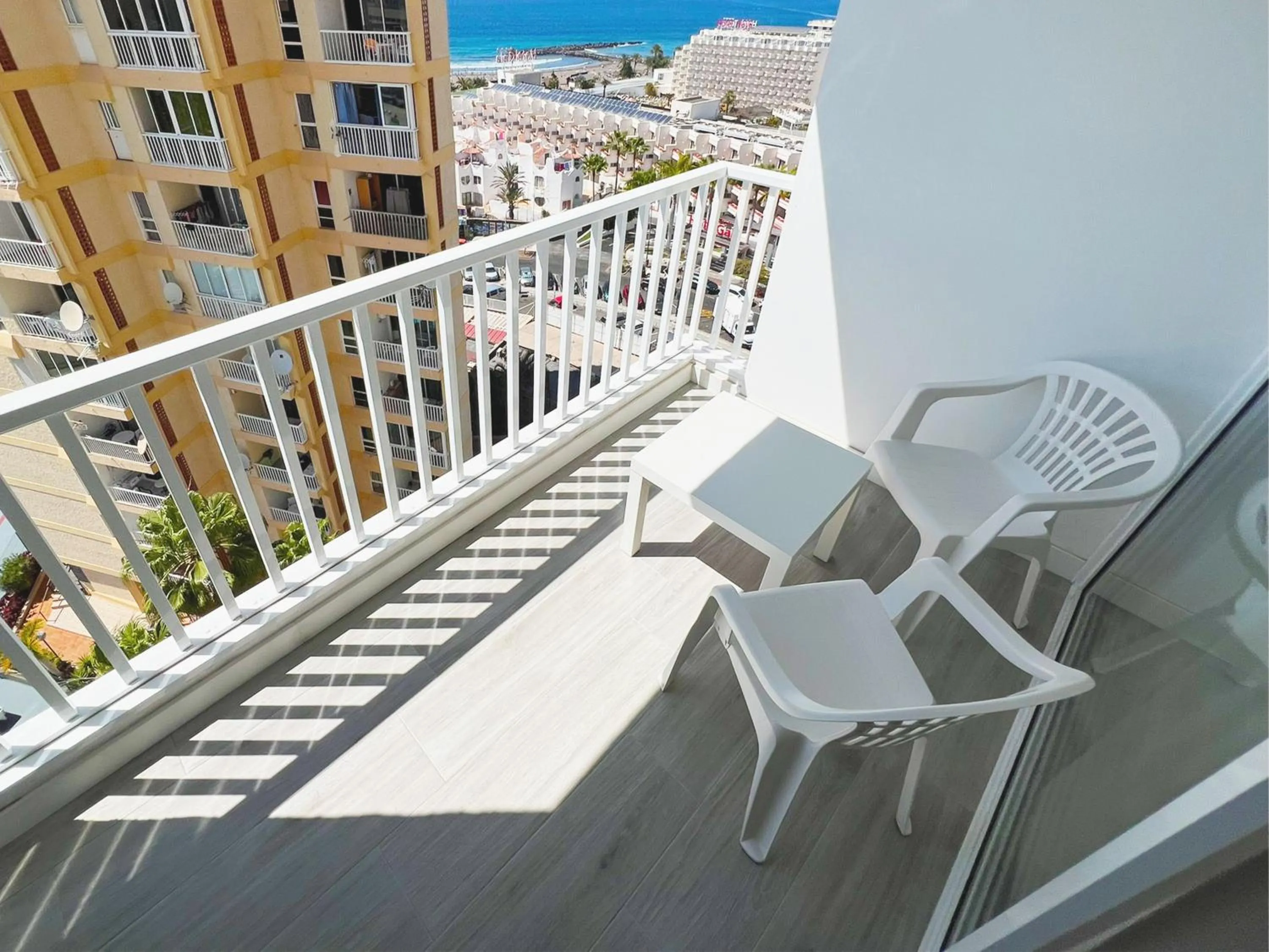 Day in Apartamento Frente Mar, Playa de Las Americas