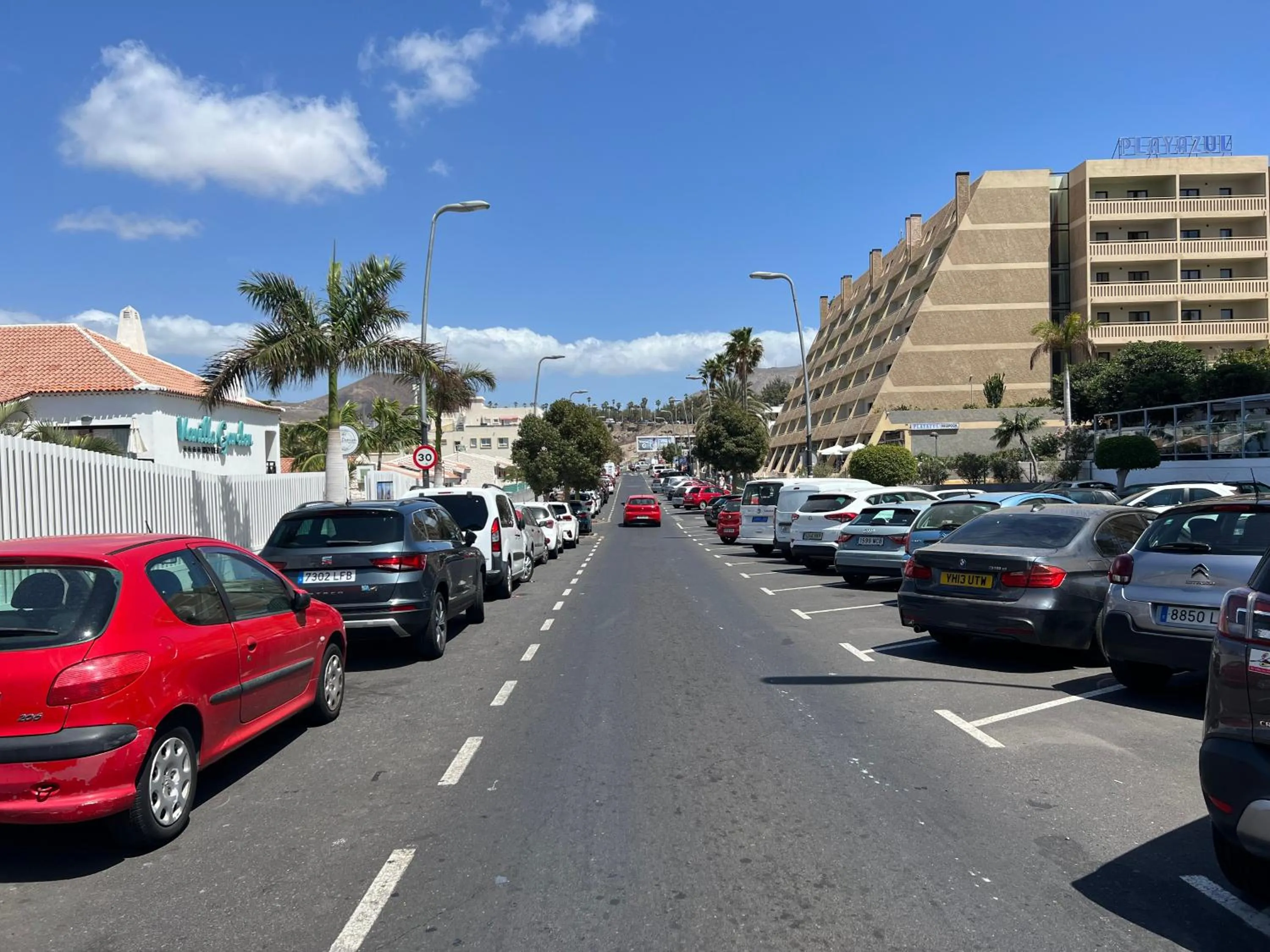 Neighbourhood in Apartamento Frente Mar, Playa de Las Americas