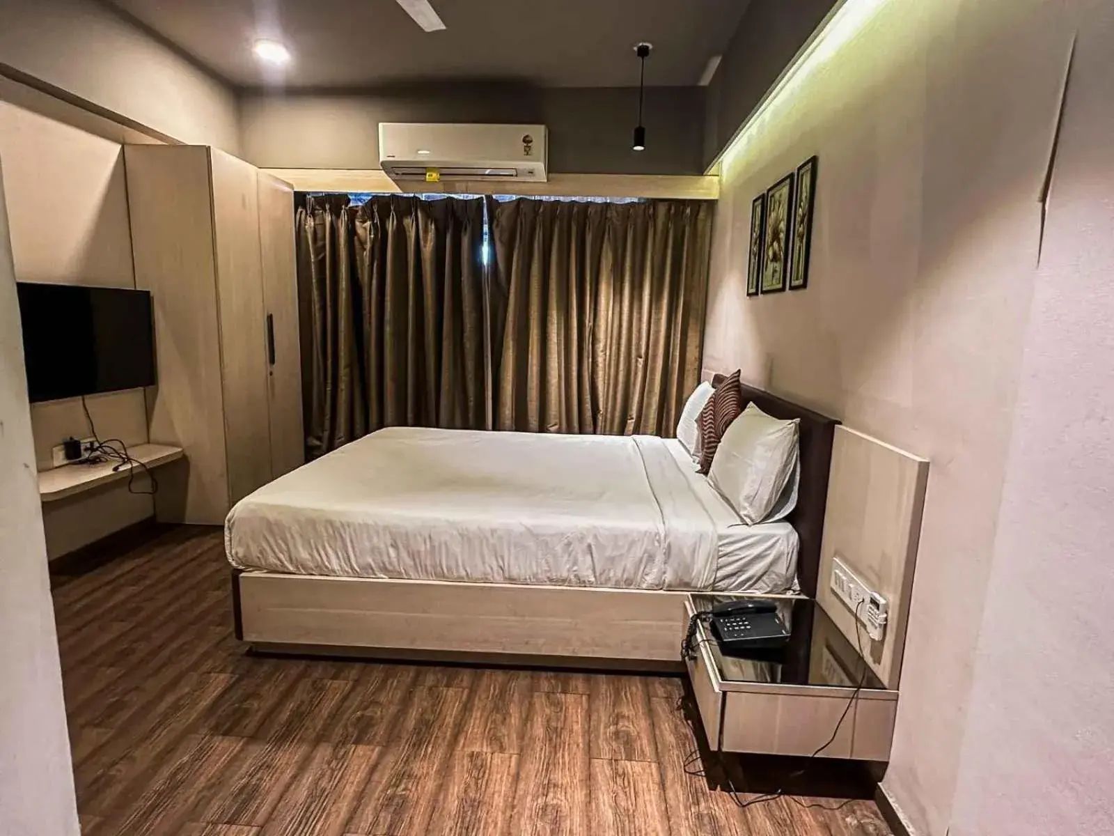 Bed in Ambition studio apartment at weekend address Bed in Ambition studio apartment at weekend address