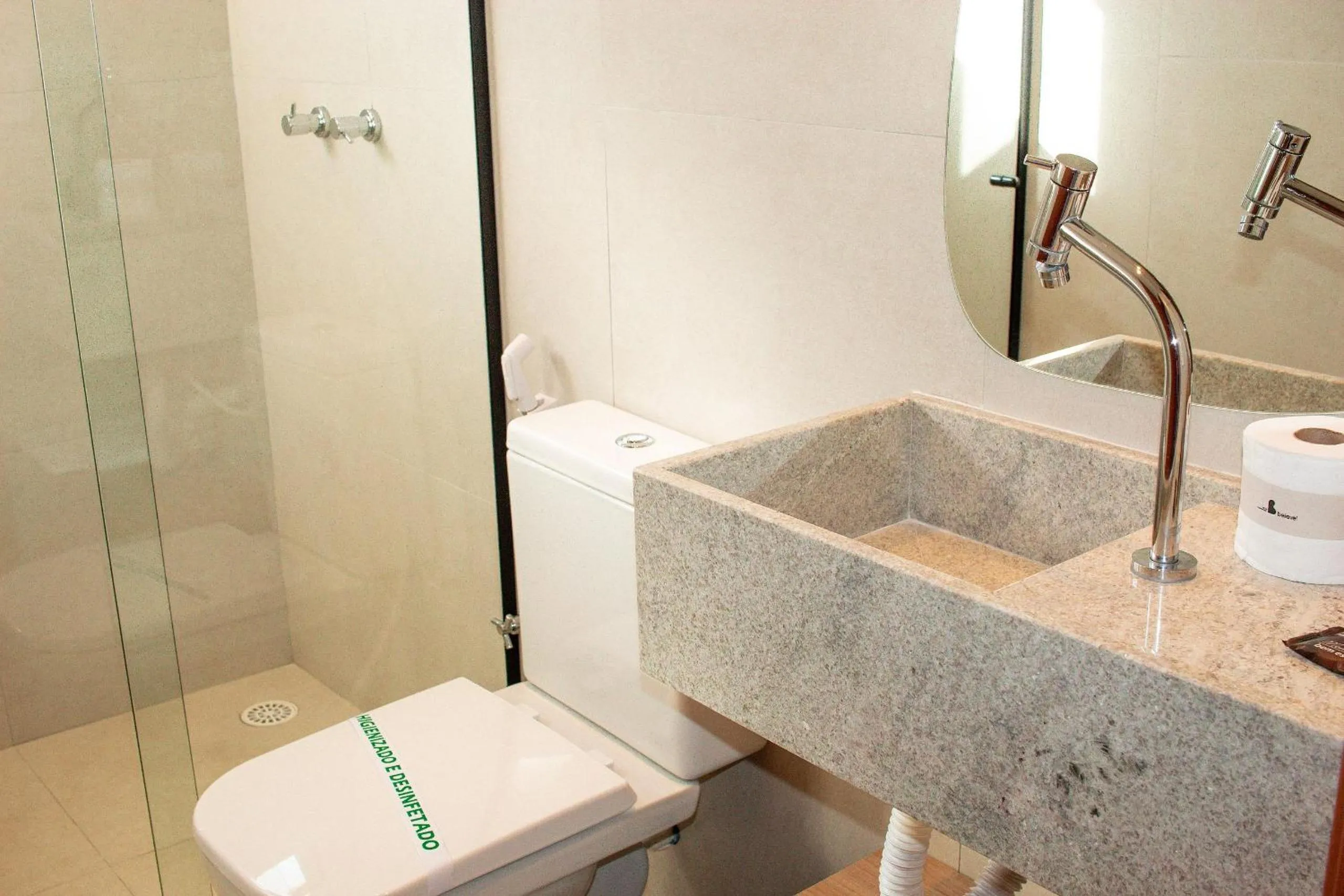 Toilet in Villas Manatee Milagres por Quarto à Vista