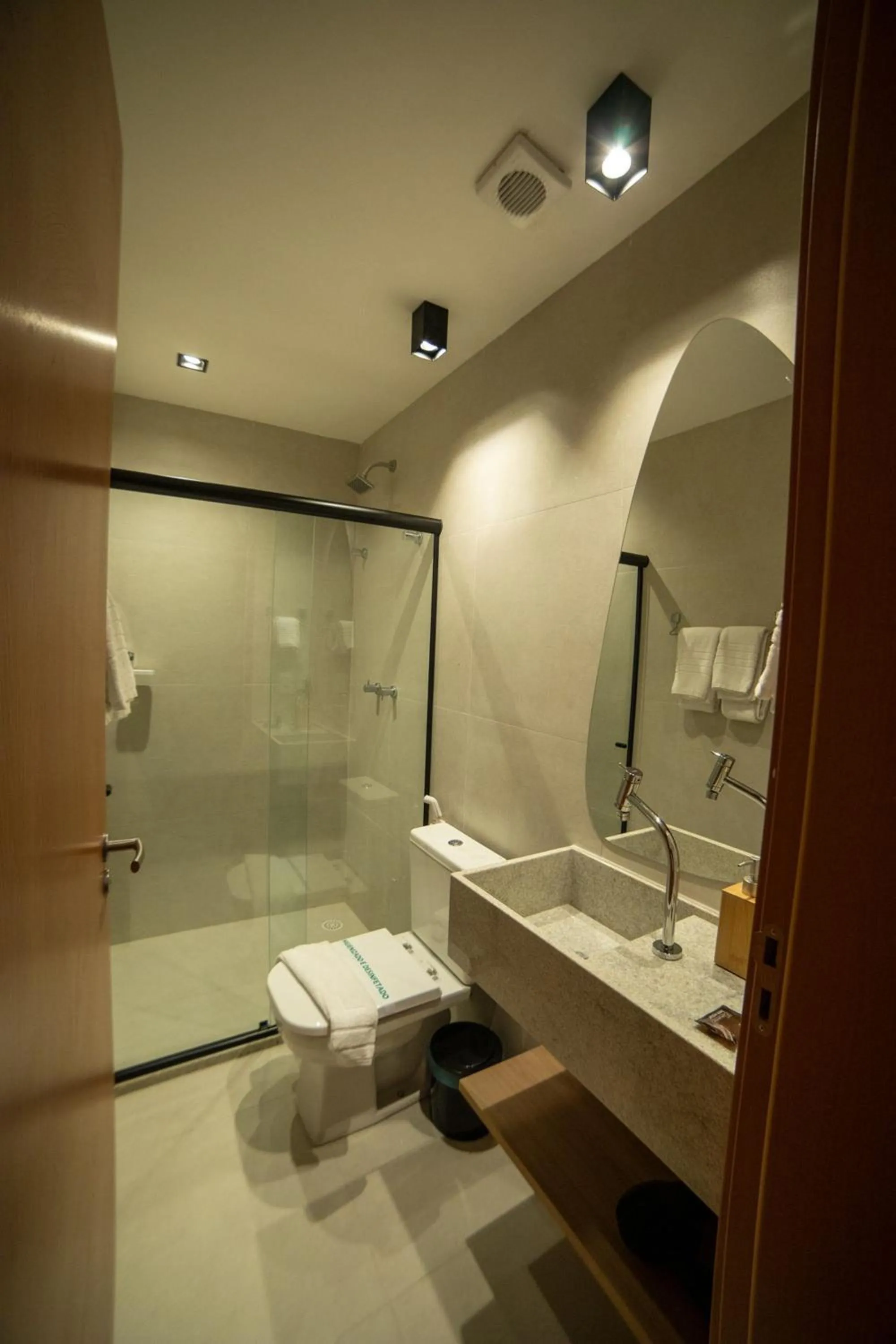 Toilet in Villas Manatee Milagres por Quarto à Vista