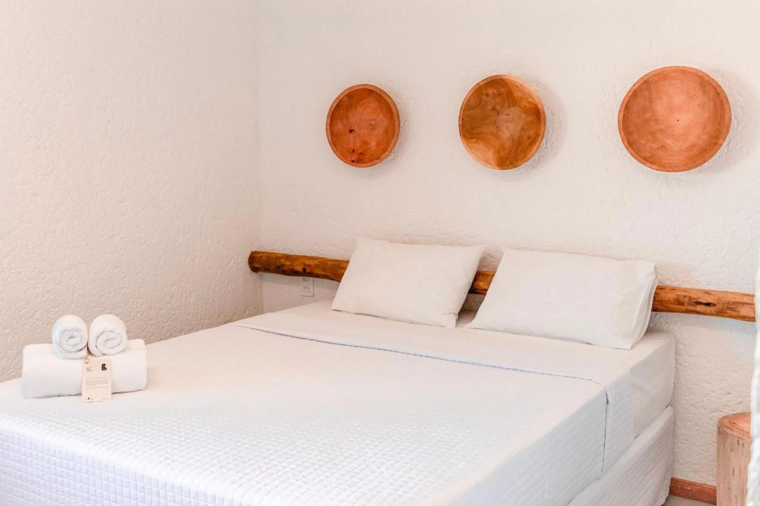 Photo of the whole room, Bed in Villas Manatee Milagres por Quarto à Vista