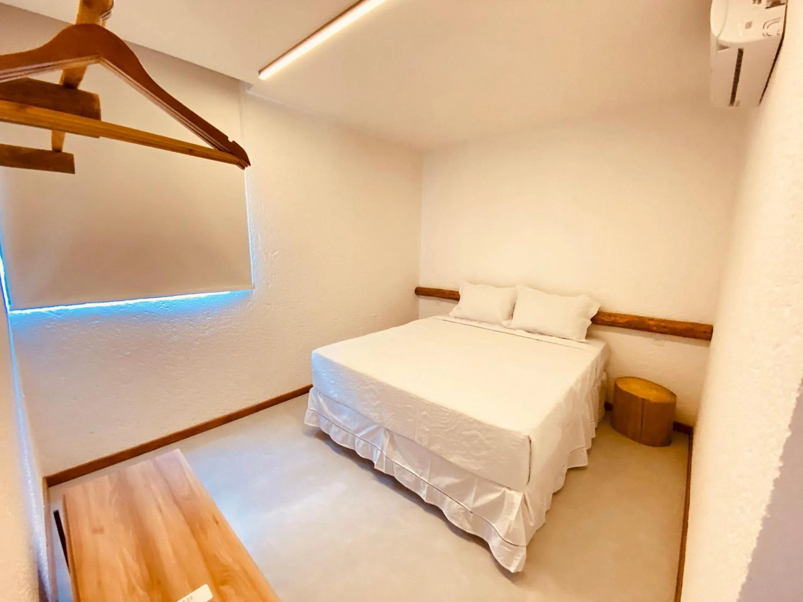 Photo of the whole room, Bed in Villas Manatee Milagres por Quarto à Vista