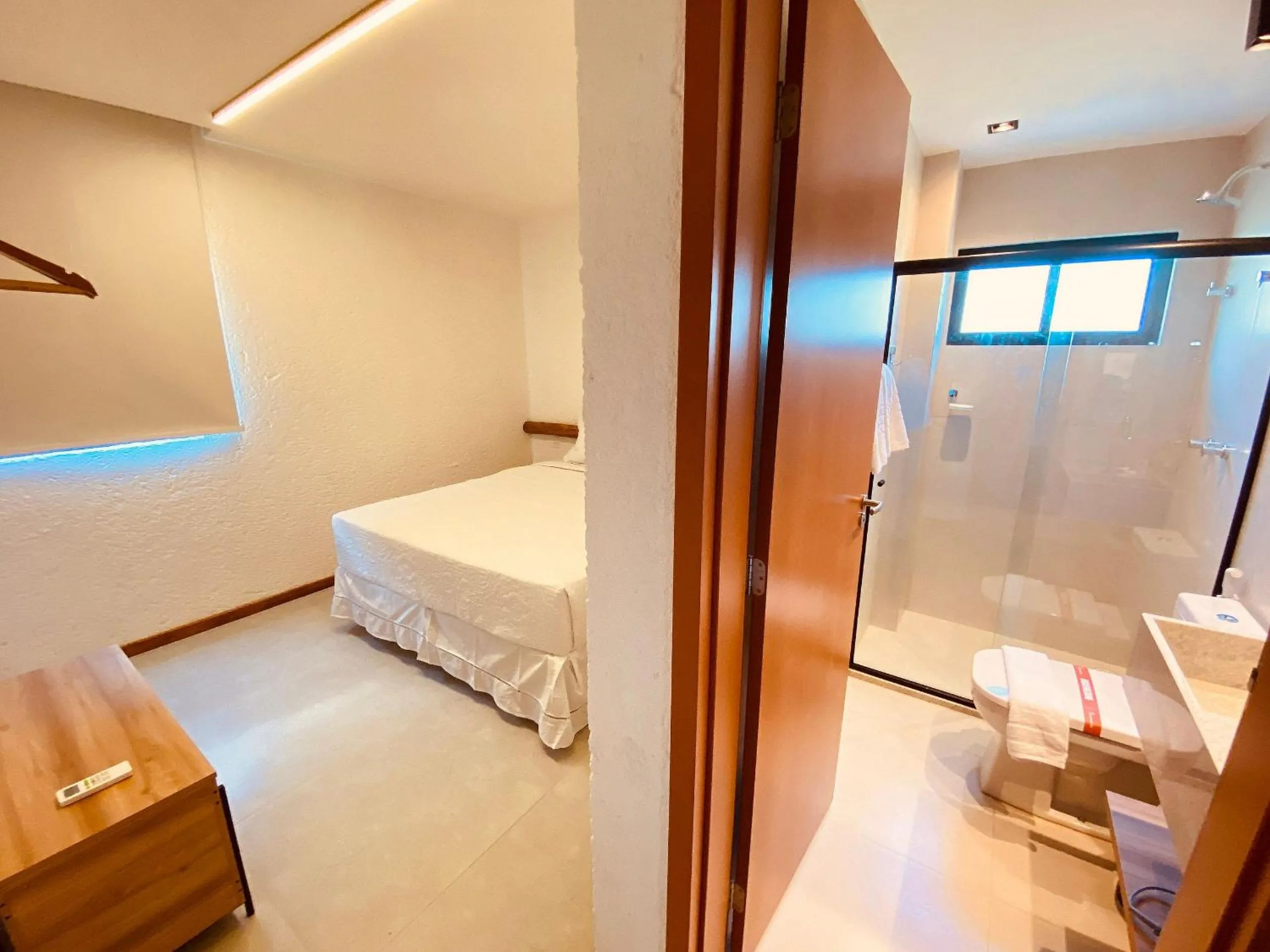 Bedroom, Bed in Villas Manatee Milagres por Quarto à Vista