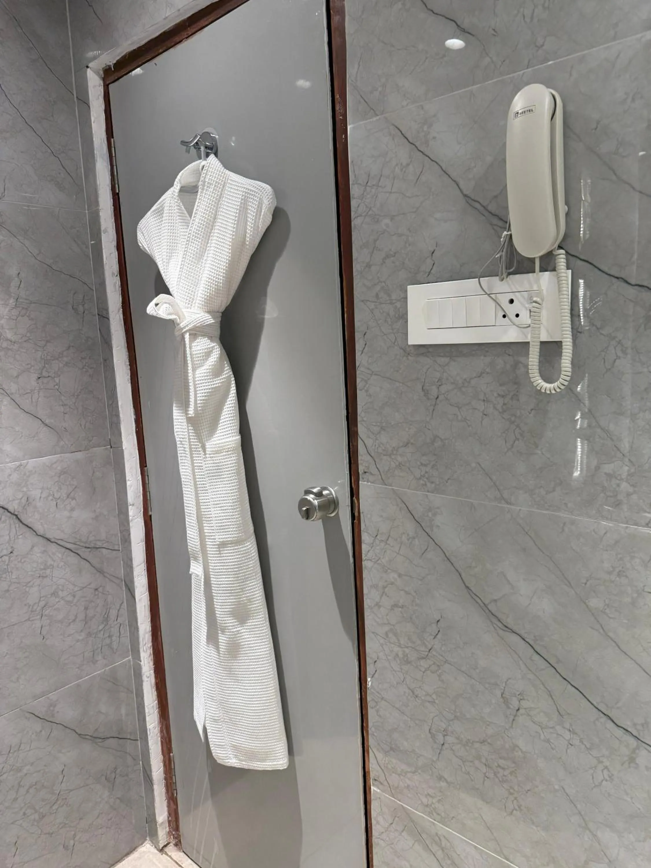 Shower in Hotel the Plaza