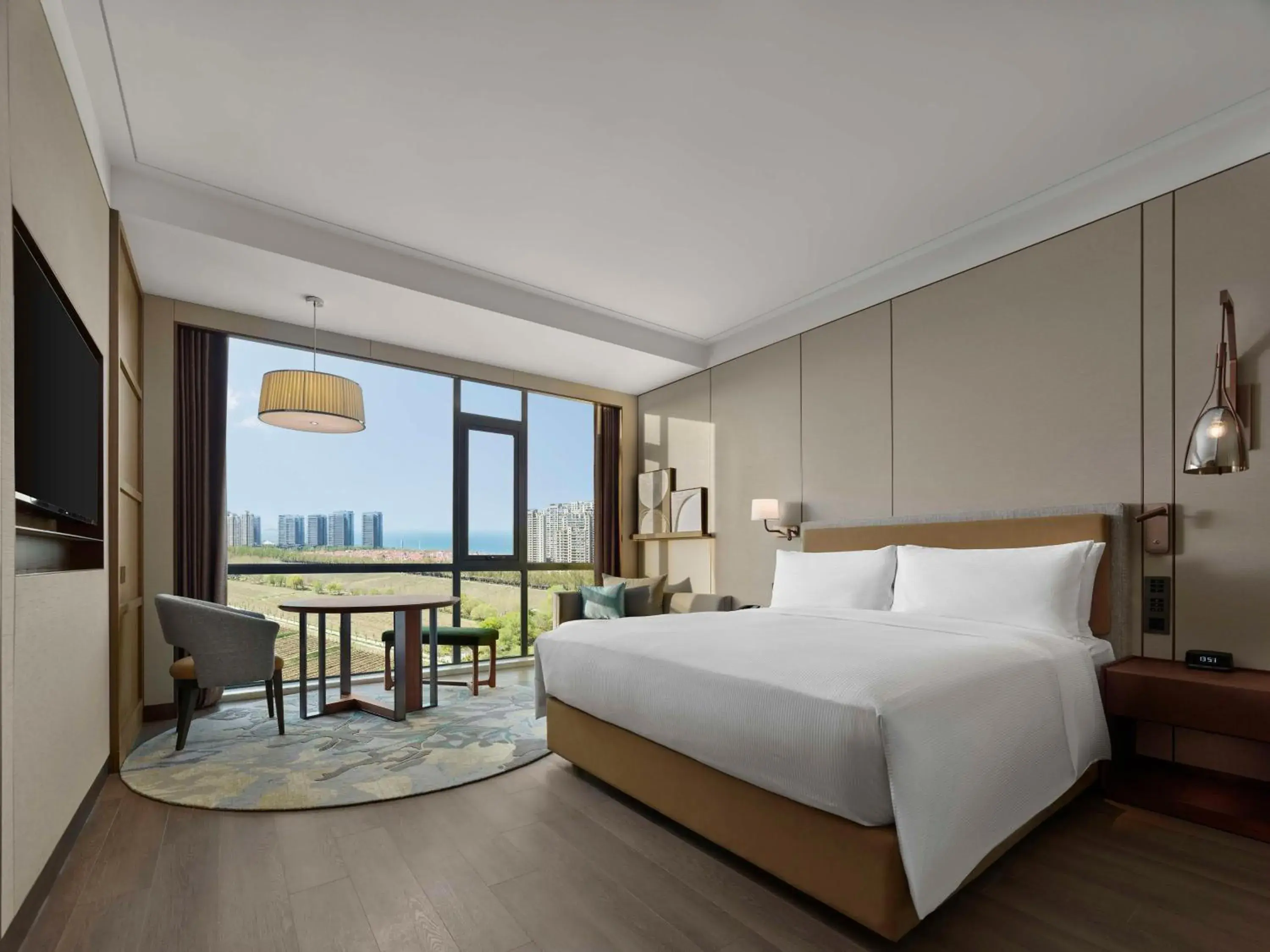 Premium King Suite - High Floor in Doubletree By Hilton Yantai Golden Coast Hotel & Suites Premium King Suite - High Floor in Doubletree By Hilton Yantai Golden Coast Hotel & Suites