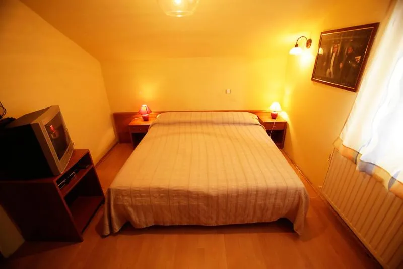 Bed in Tribunia Beach Hotel