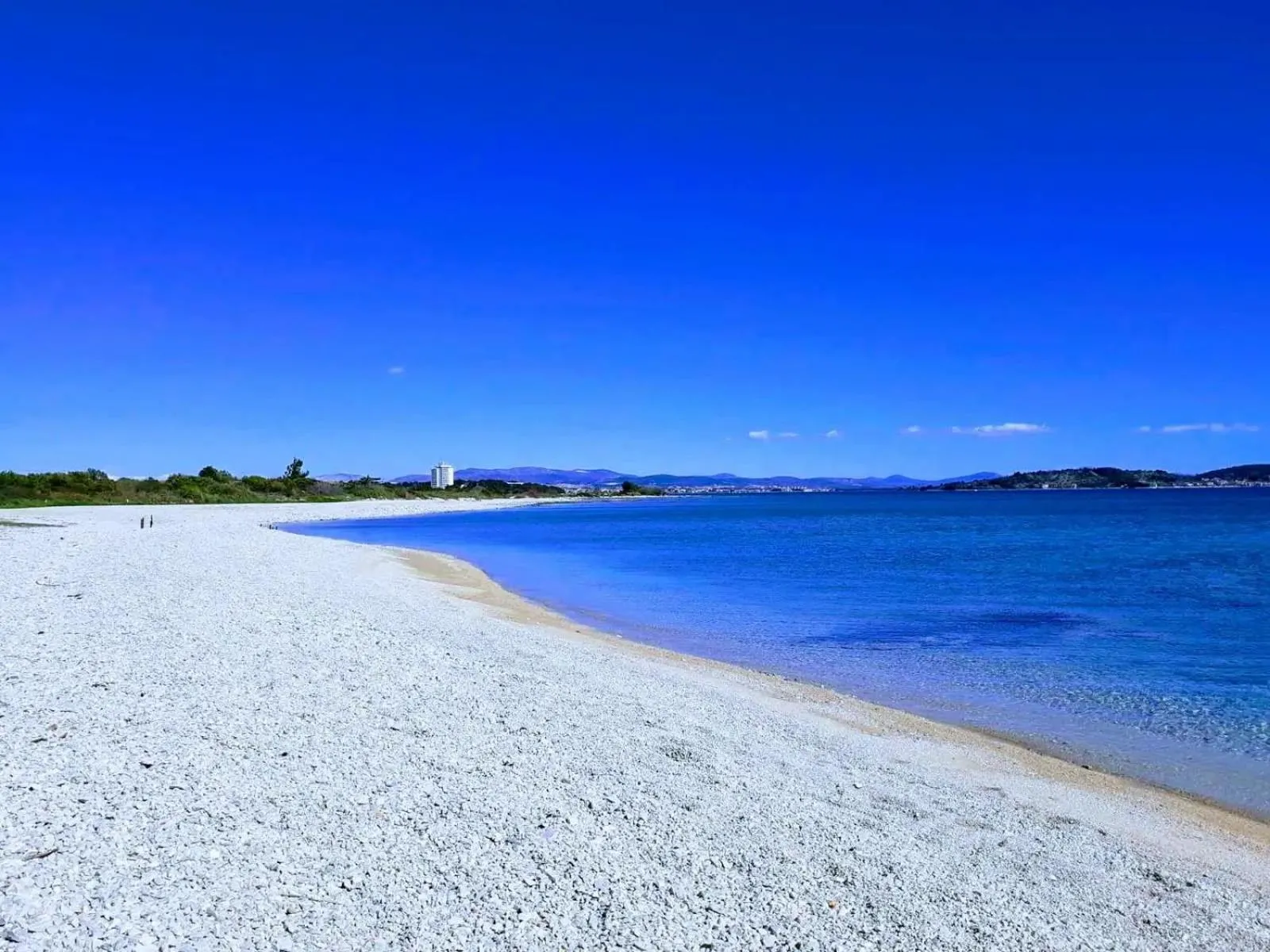Beach in Tribunia Beach Hotel