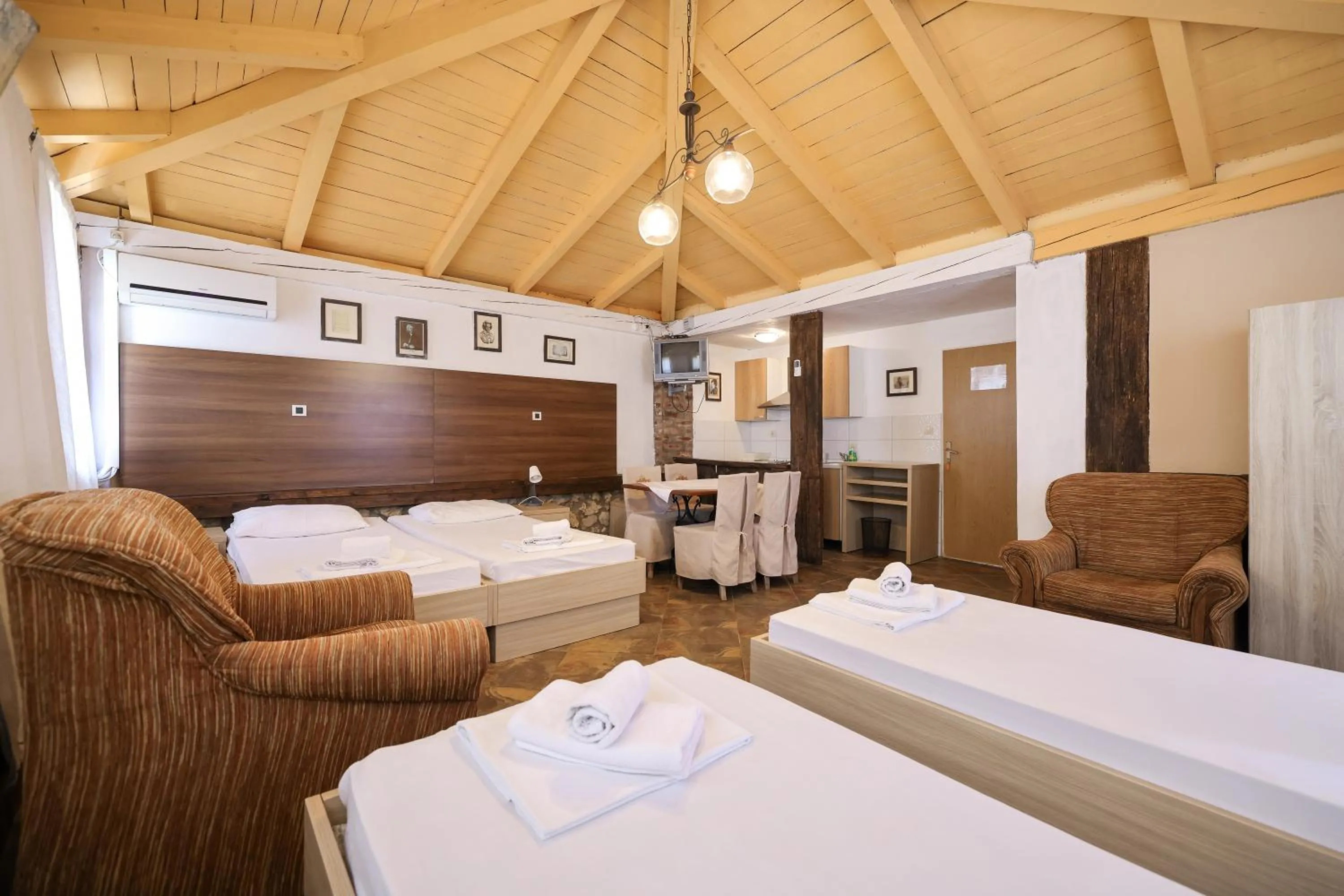 Bed in Tribunia Beach Hotel