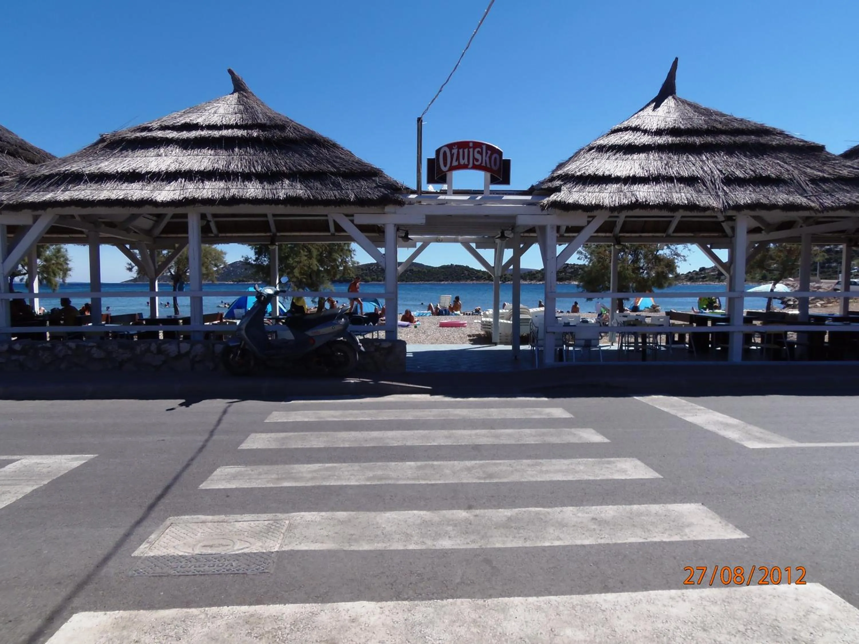 Restaurant/places to eat in Tribunia Beach Hotel