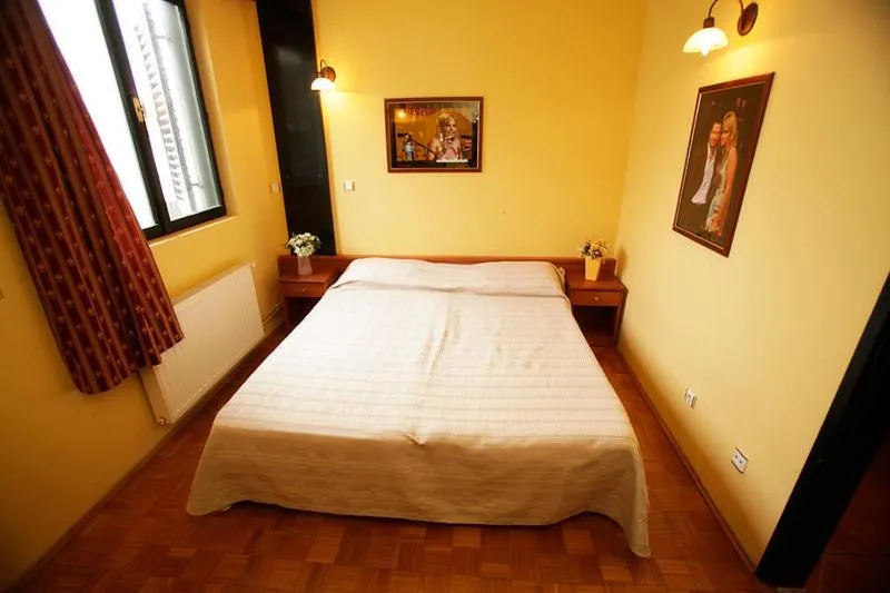 Bed in Tribunia Beach Hotel