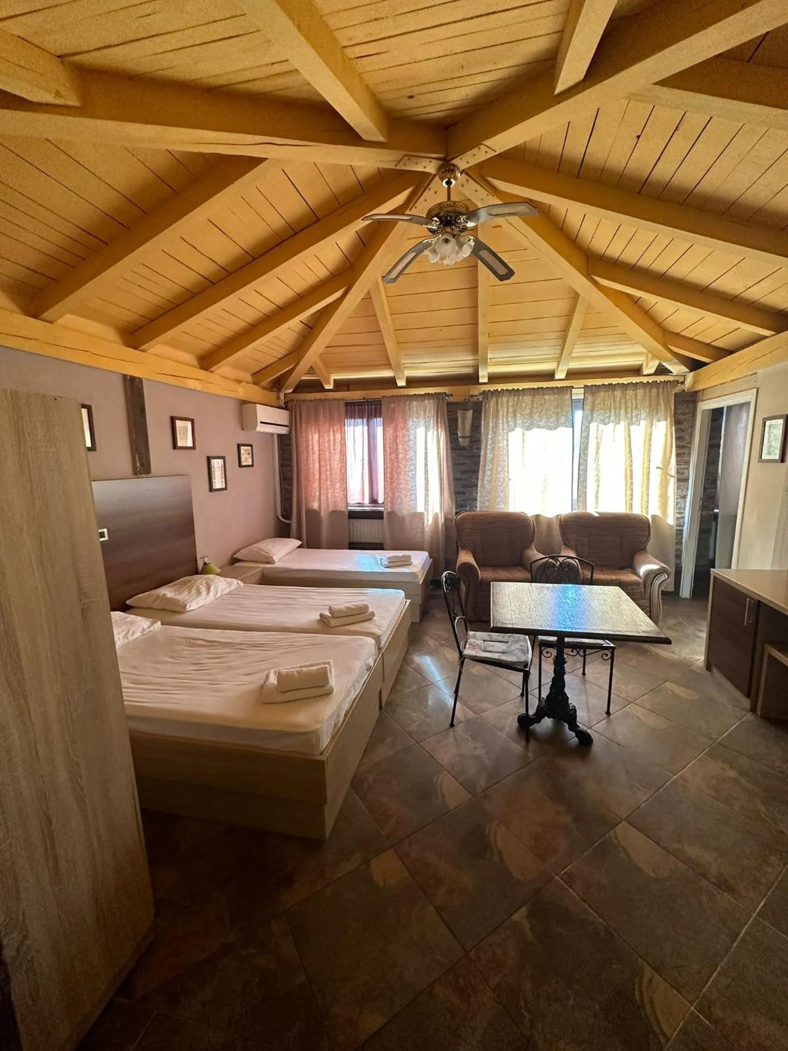 Bed in Tribunia Beach Hotel