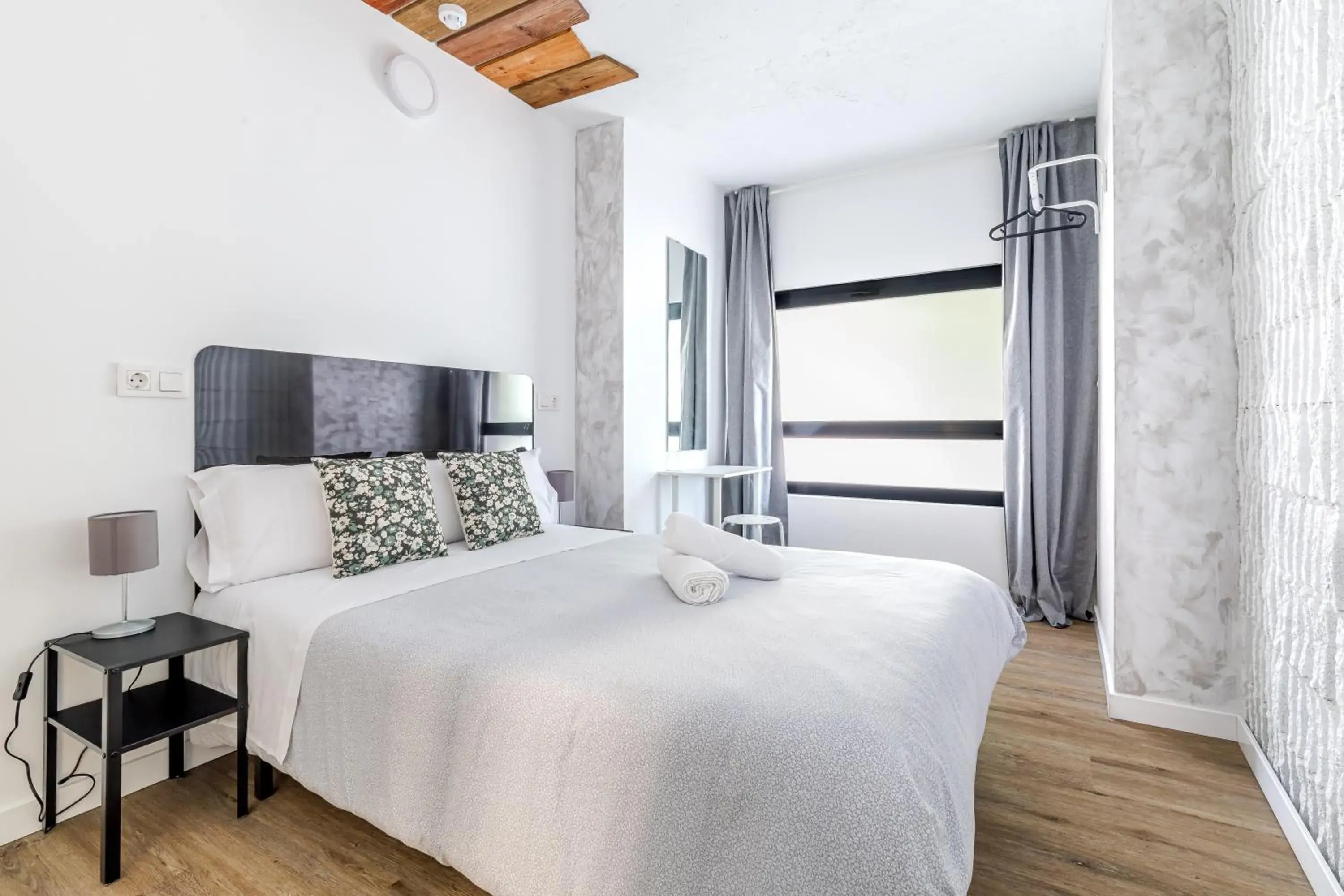 Double Room with Private Bathroom in AYZ Princesa-Auto check-in property Double Room with Private Bathroom in AYZ Princesa-Auto check-in property