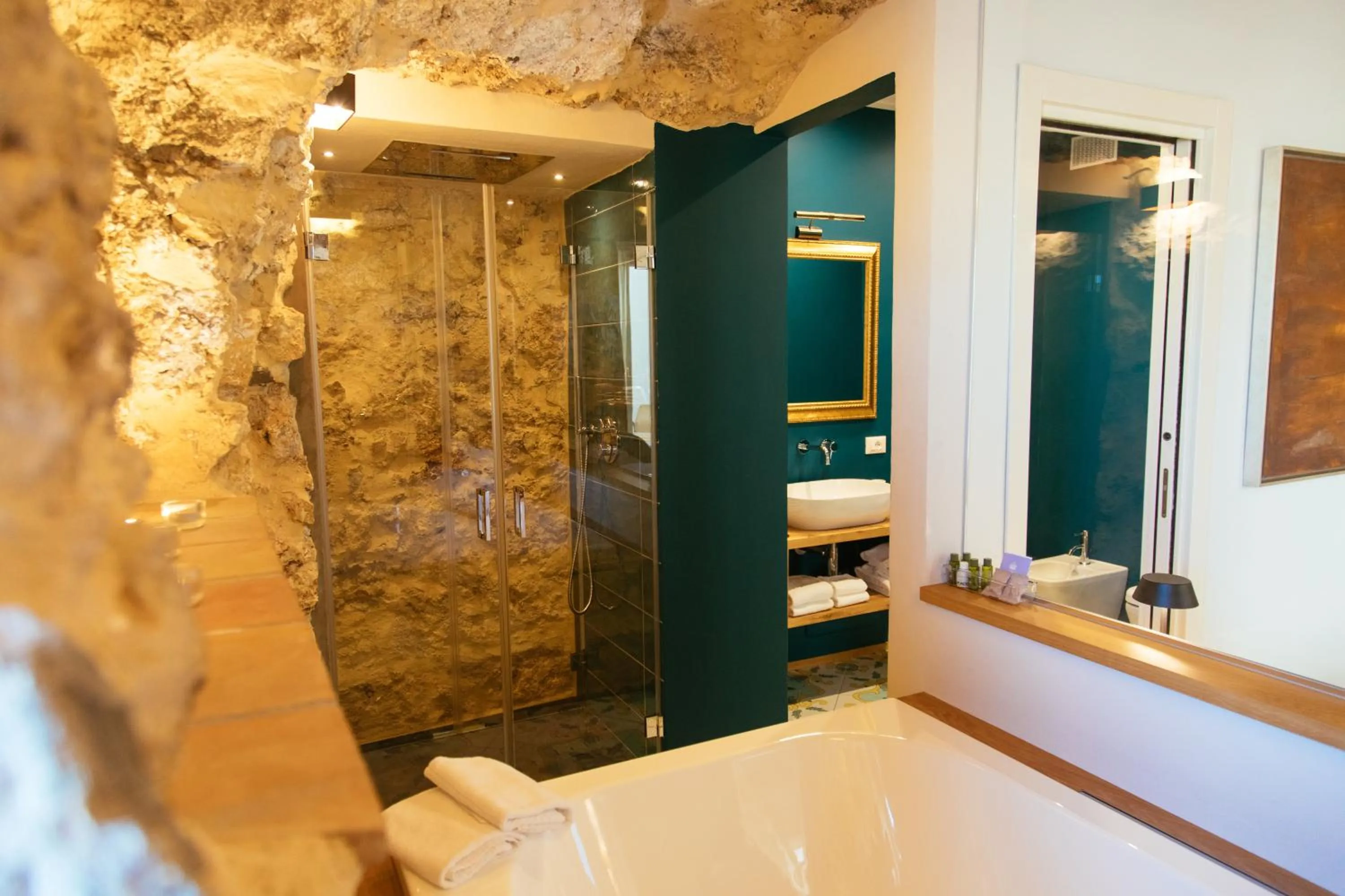 Shower in Fortaleza Charme House