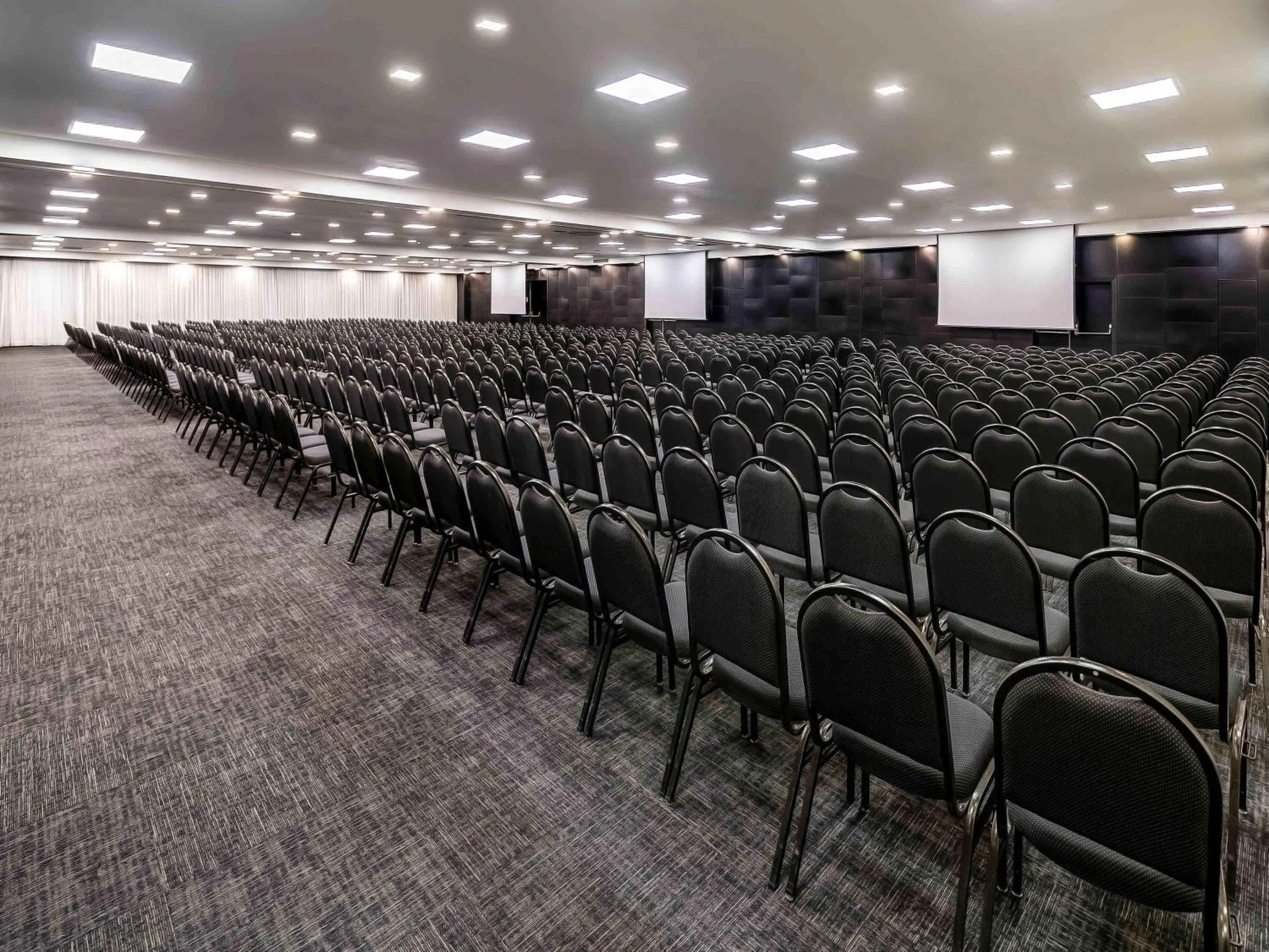 Meeting/conference room in Novotel Sao Paulo Center Norte