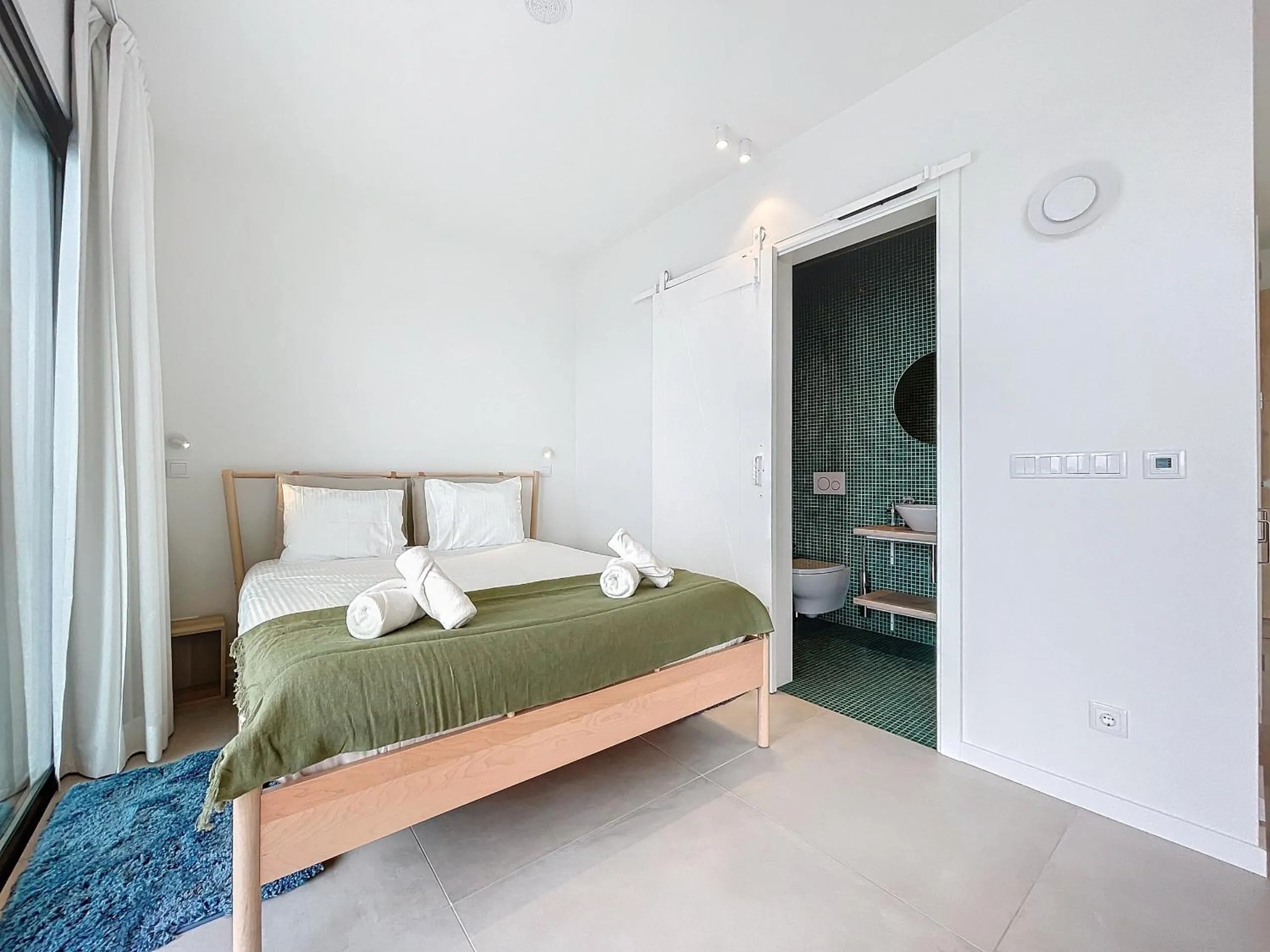 Bed in Mar Yam Garden by Atlantic Holiday