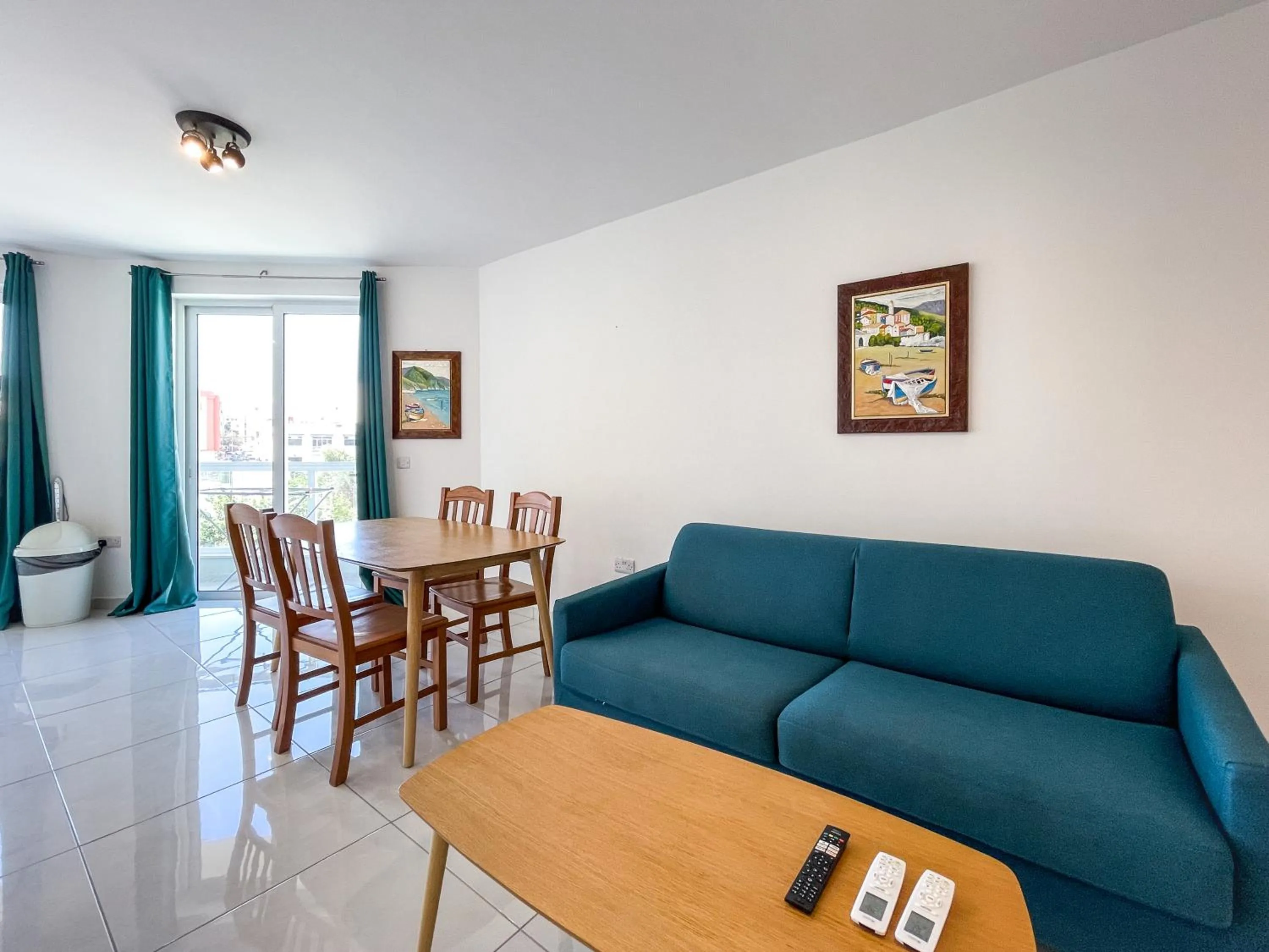 Msida Central Suites - EMMNIC Court