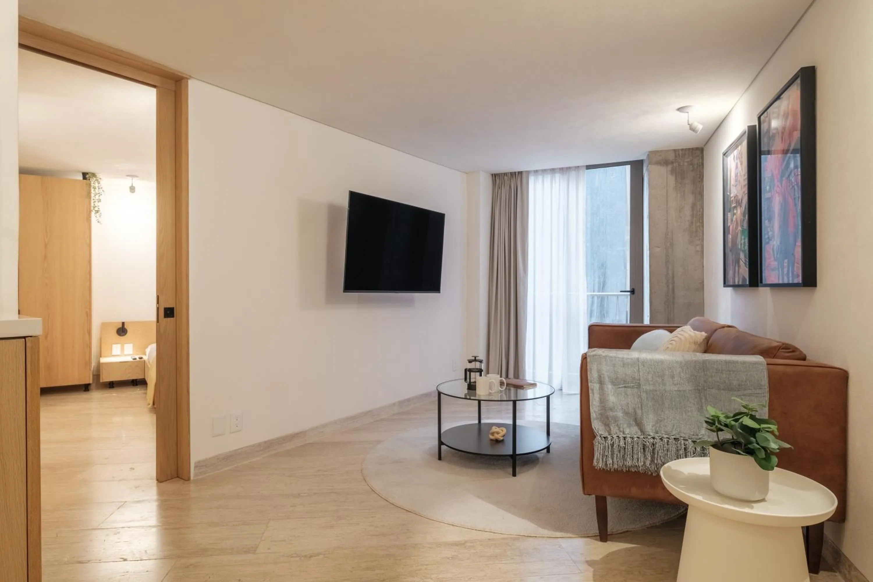 TV and multimedia in Nido Parque Mexico