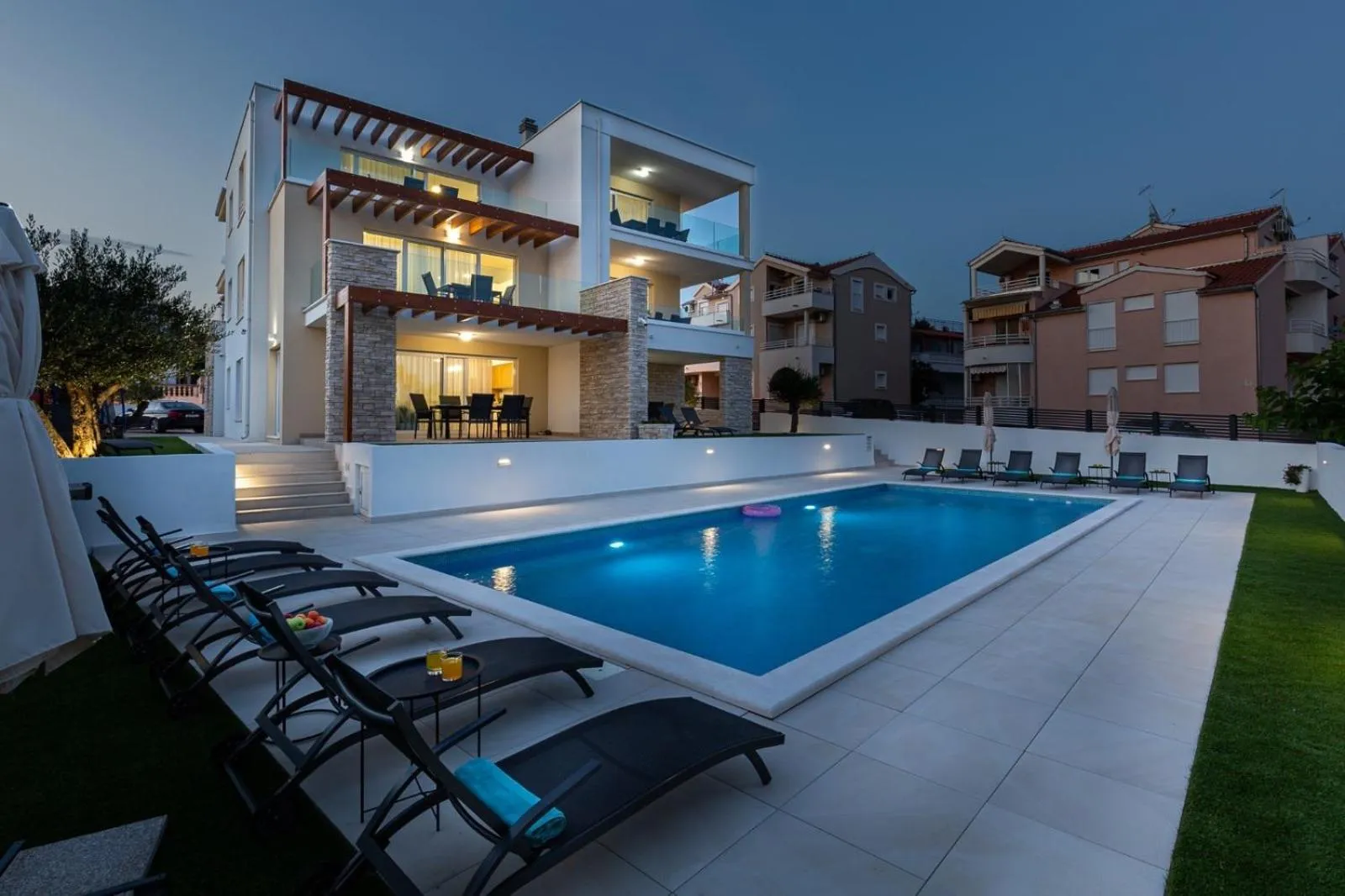 Property building in Villa Corcovado II