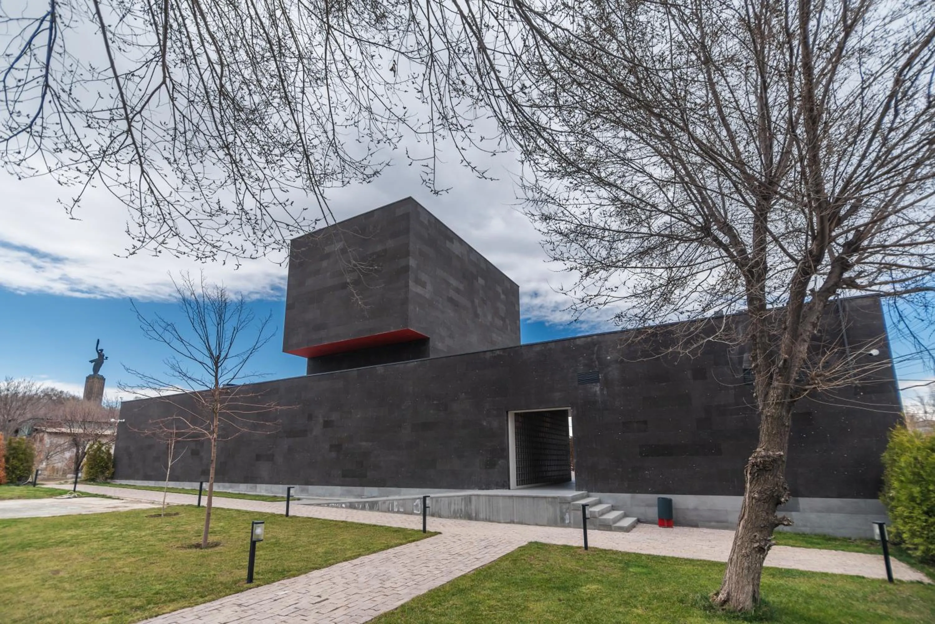 Property building in Manifest Restaurant and Hotel Gyumri