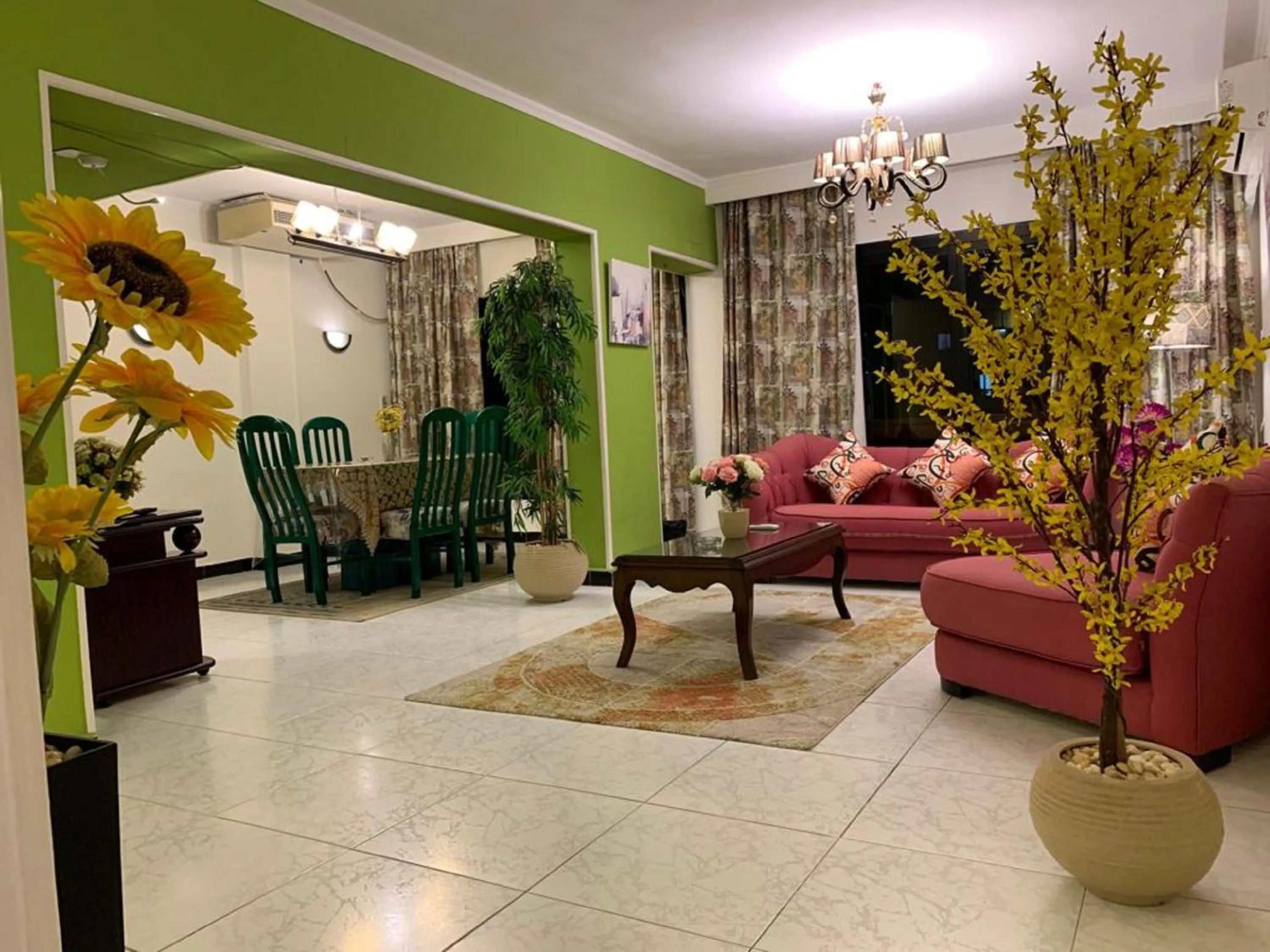 Living room in Casa Elegant