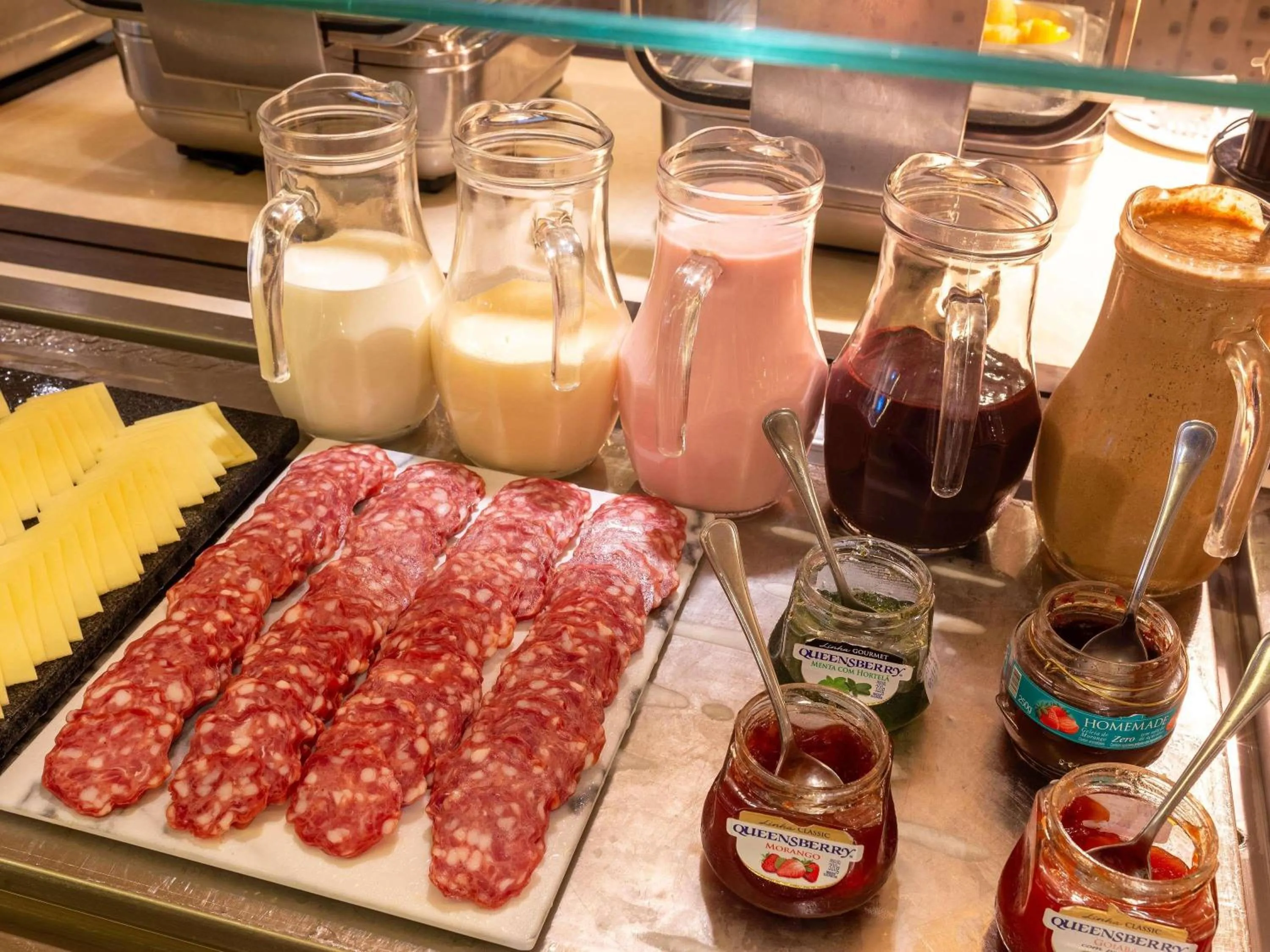 Restaurant/places to eat in Novotel Manaus