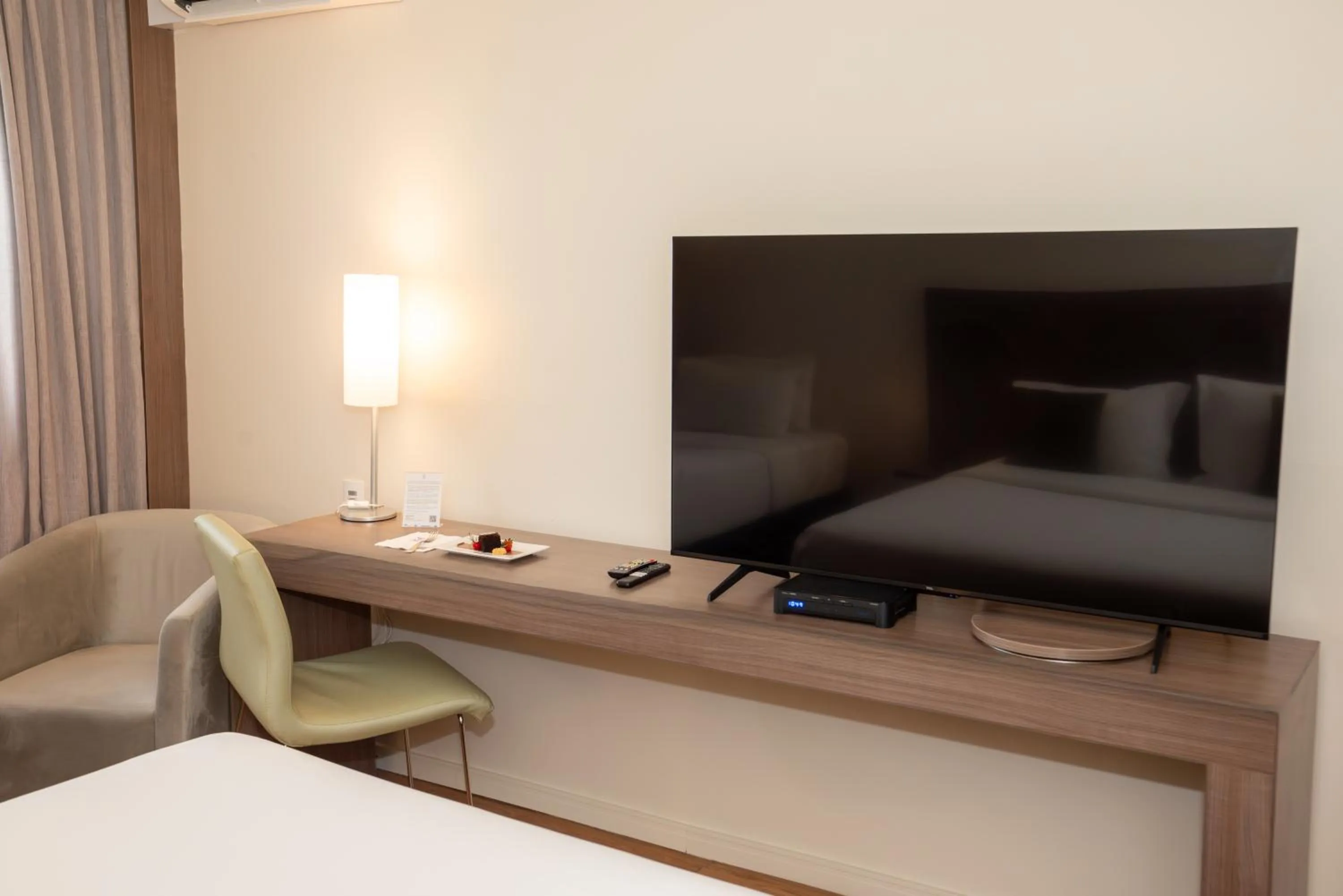 TV and multimedia in Novotel Manaus