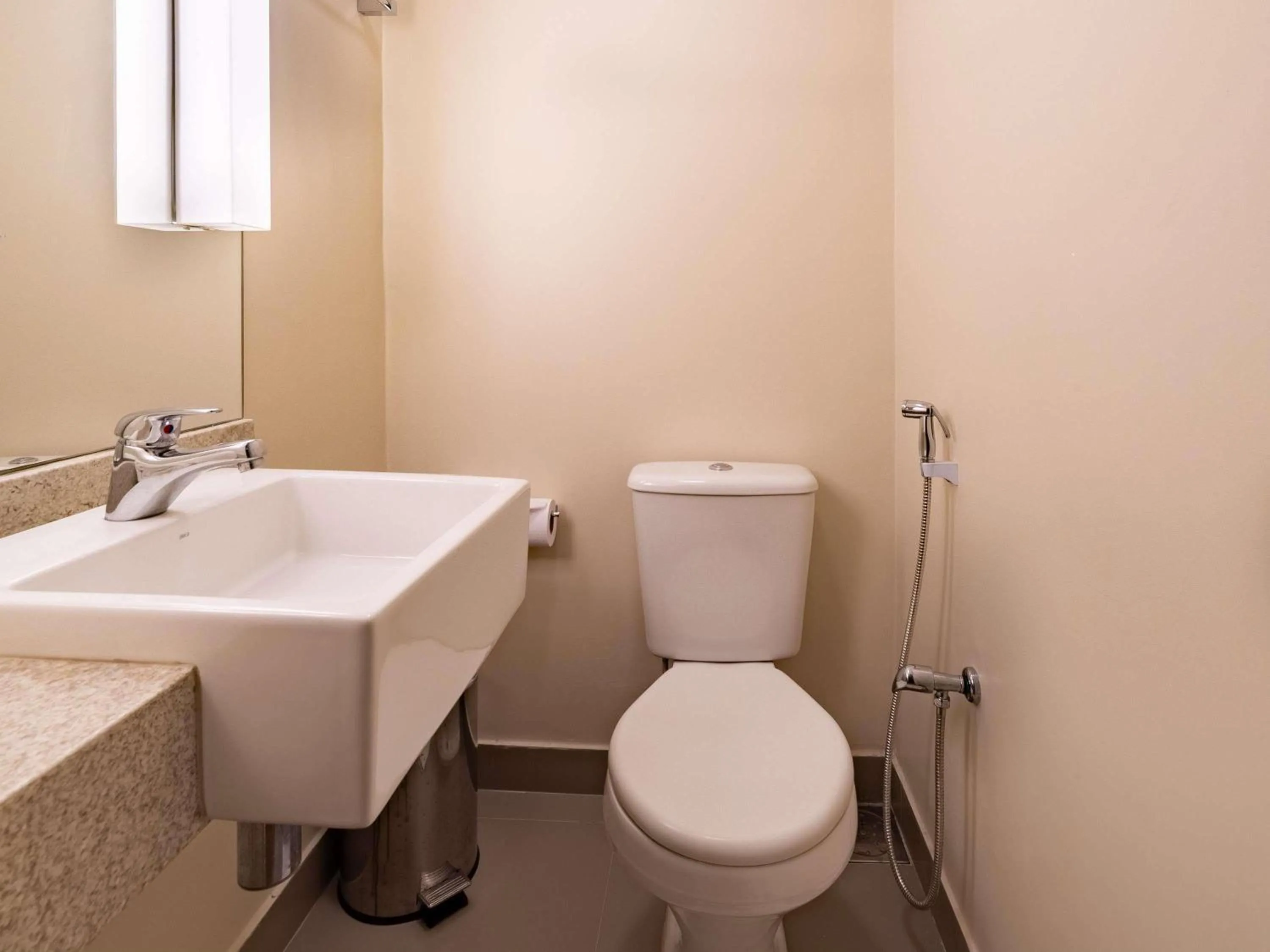 Bedroom in Novotel Manaus