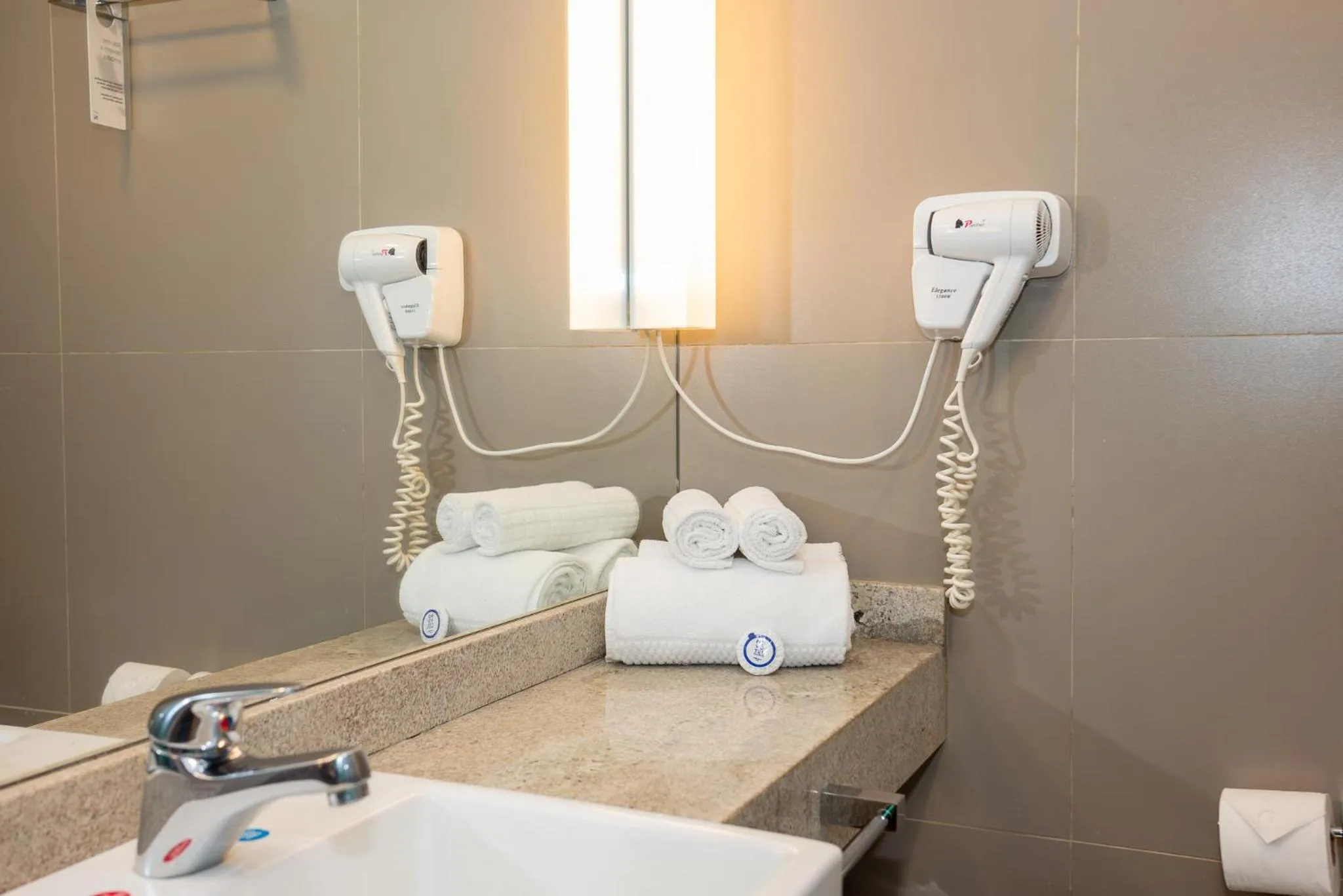 Bathroom in Novotel Manaus