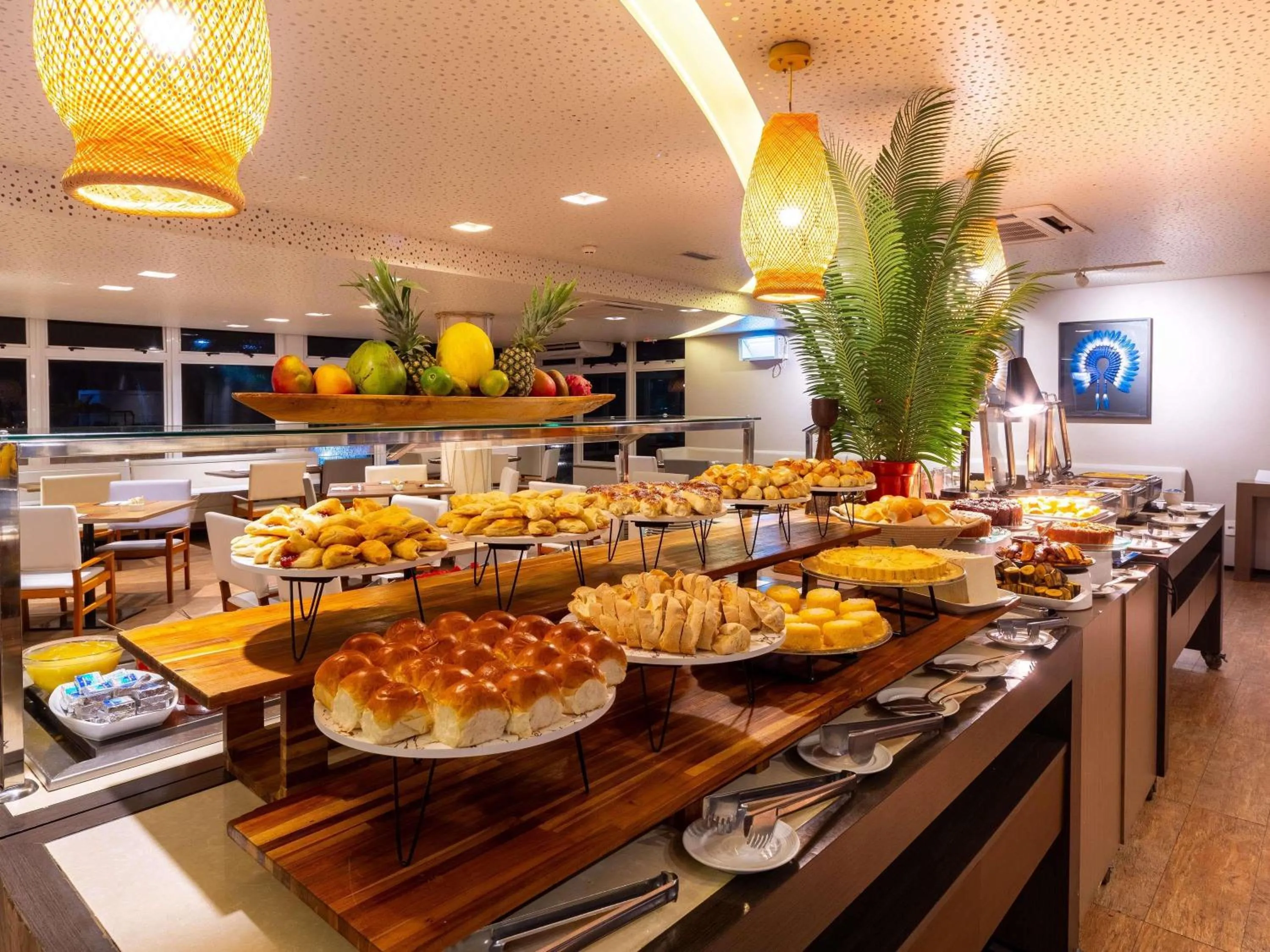Restaurant/places to eat in Novotel Manaus