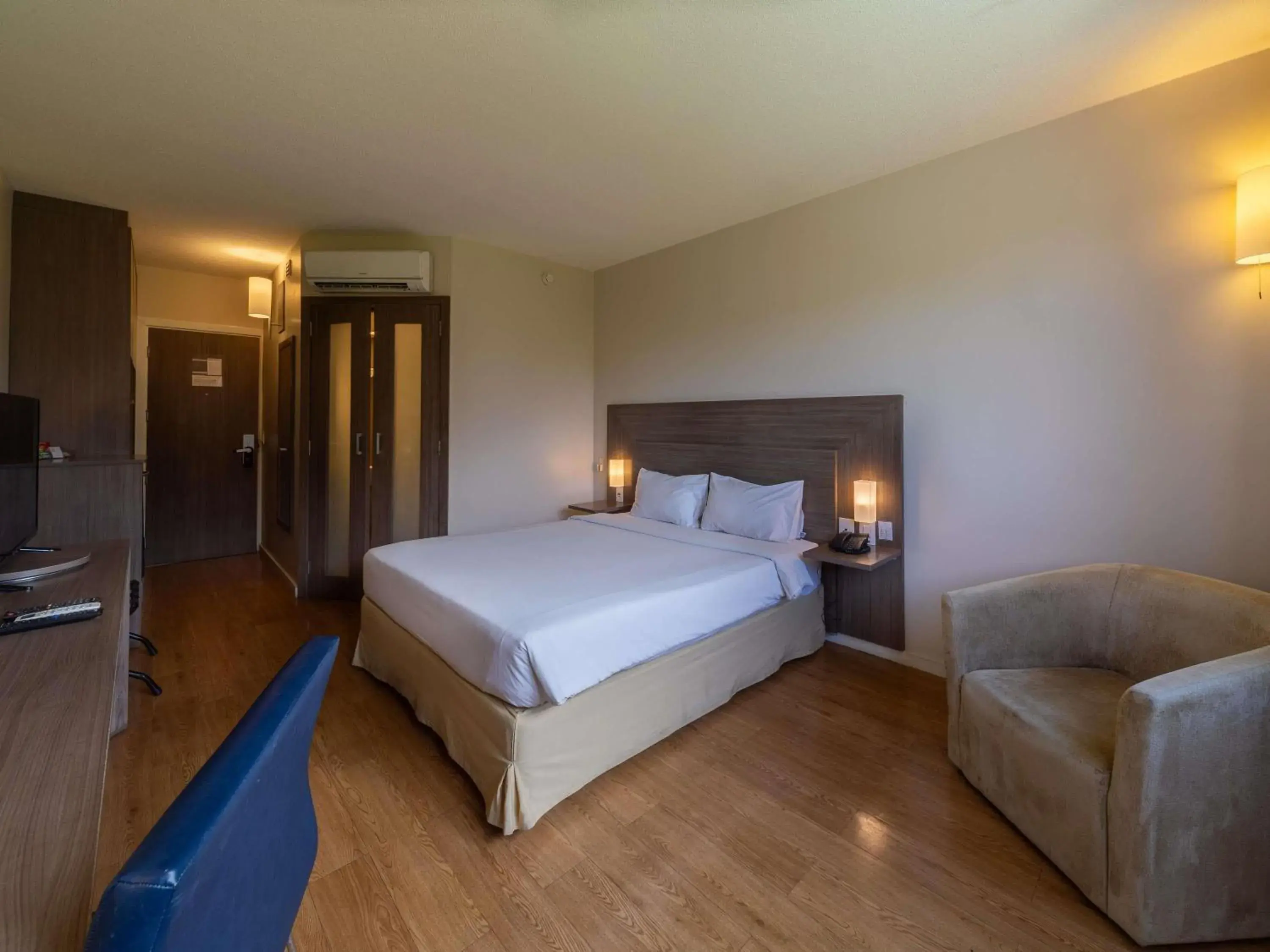 Bedroom, Bed in Novotel Manaus Bedroom, Bed in Novotel Manaus