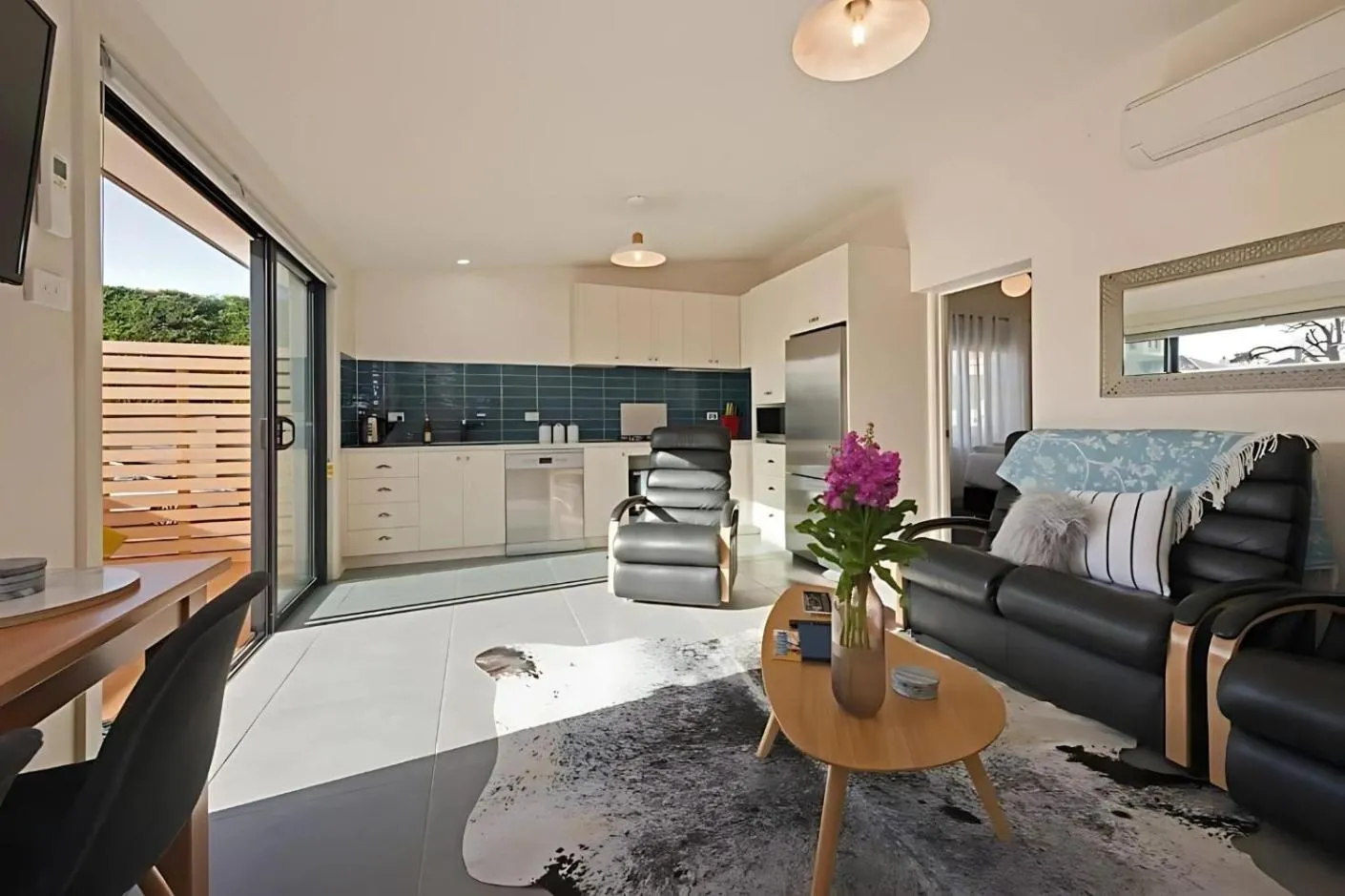 The Little Lollyshop Apartment in Battery Point