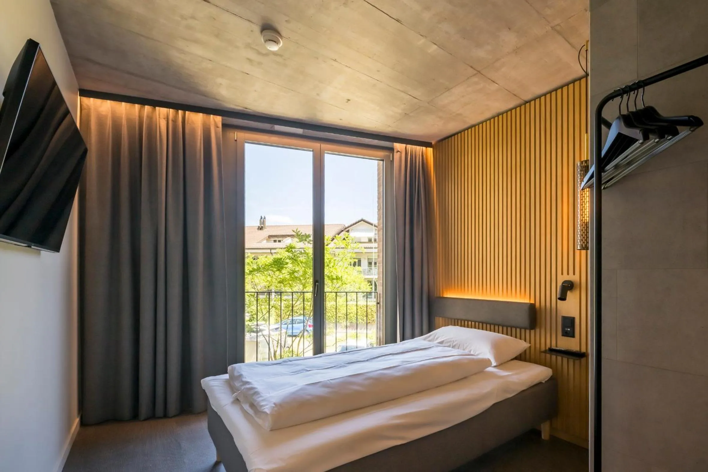 Bedroom, Bed in Zleep Hotel Zürich-Kloten