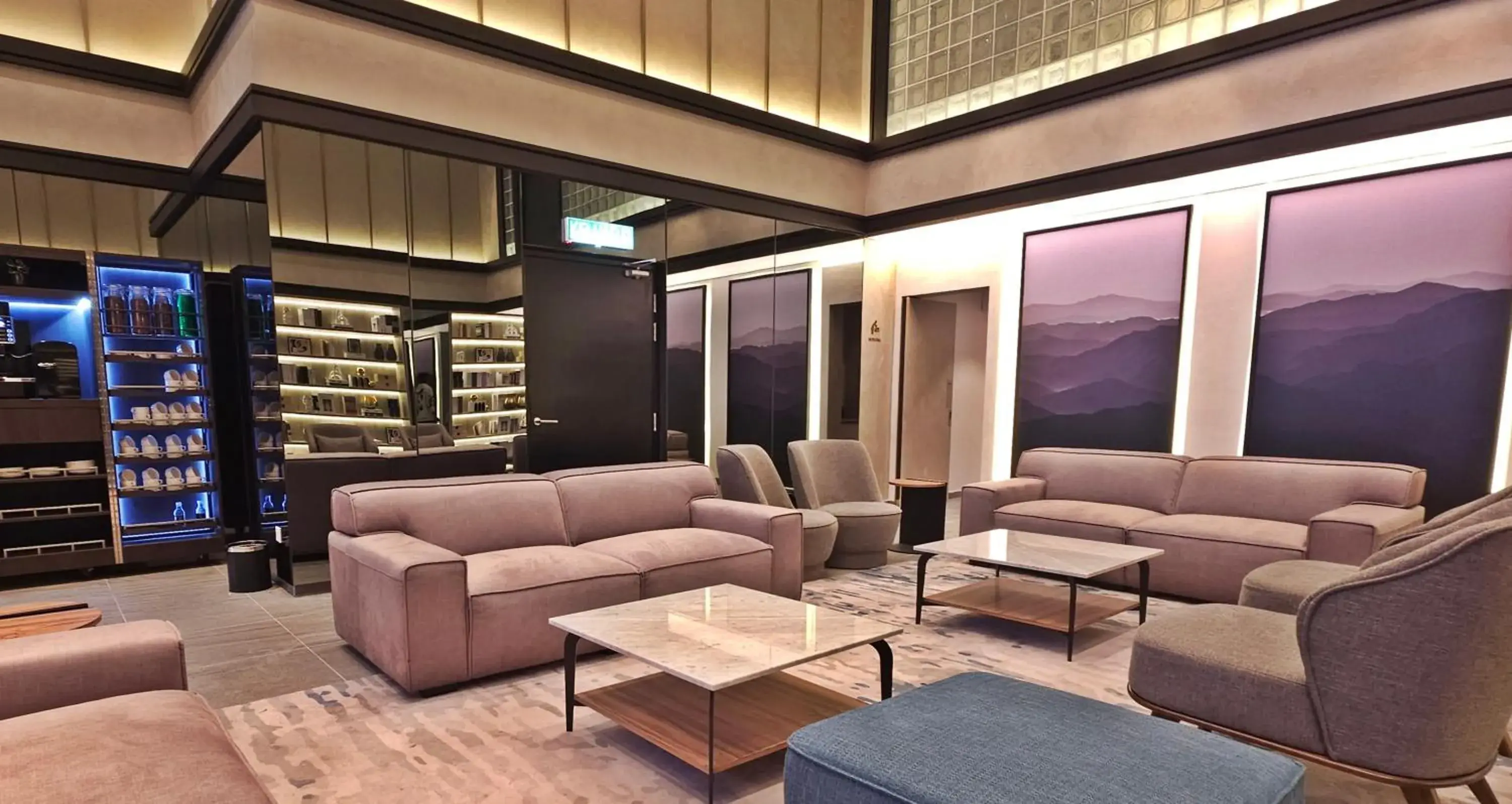 Lounge or bar in Wyndham Ion Majestic Genting Highlands Lounge or bar in Wyndham Ion Majestic Genting Highlands