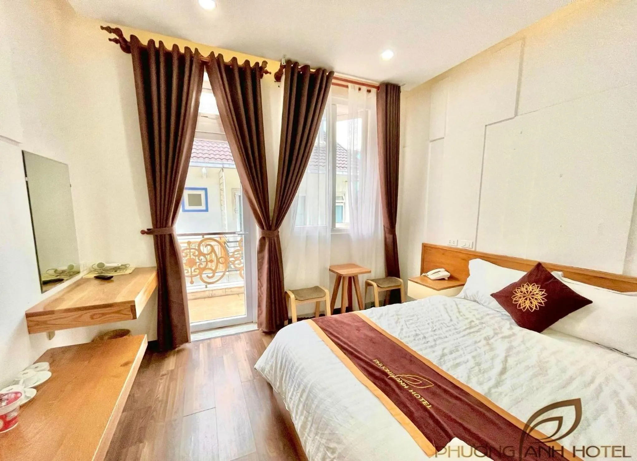 Bedroom, Bed in Phương Anh Valley Hotel