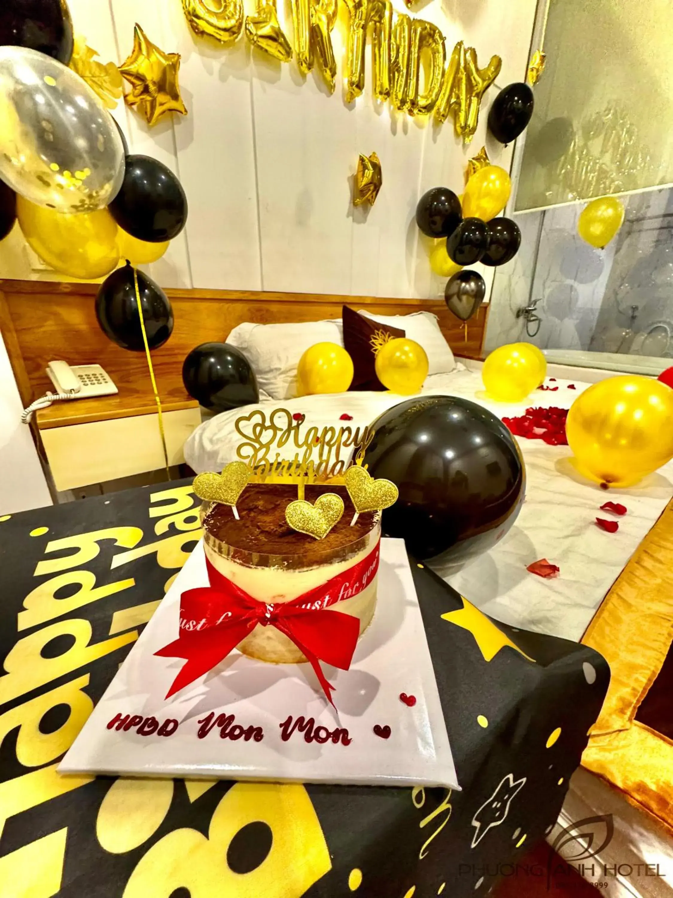 Food and drinks in Phương Anh Valley Hotel Food and drinks in Phương Anh Valley Hotel