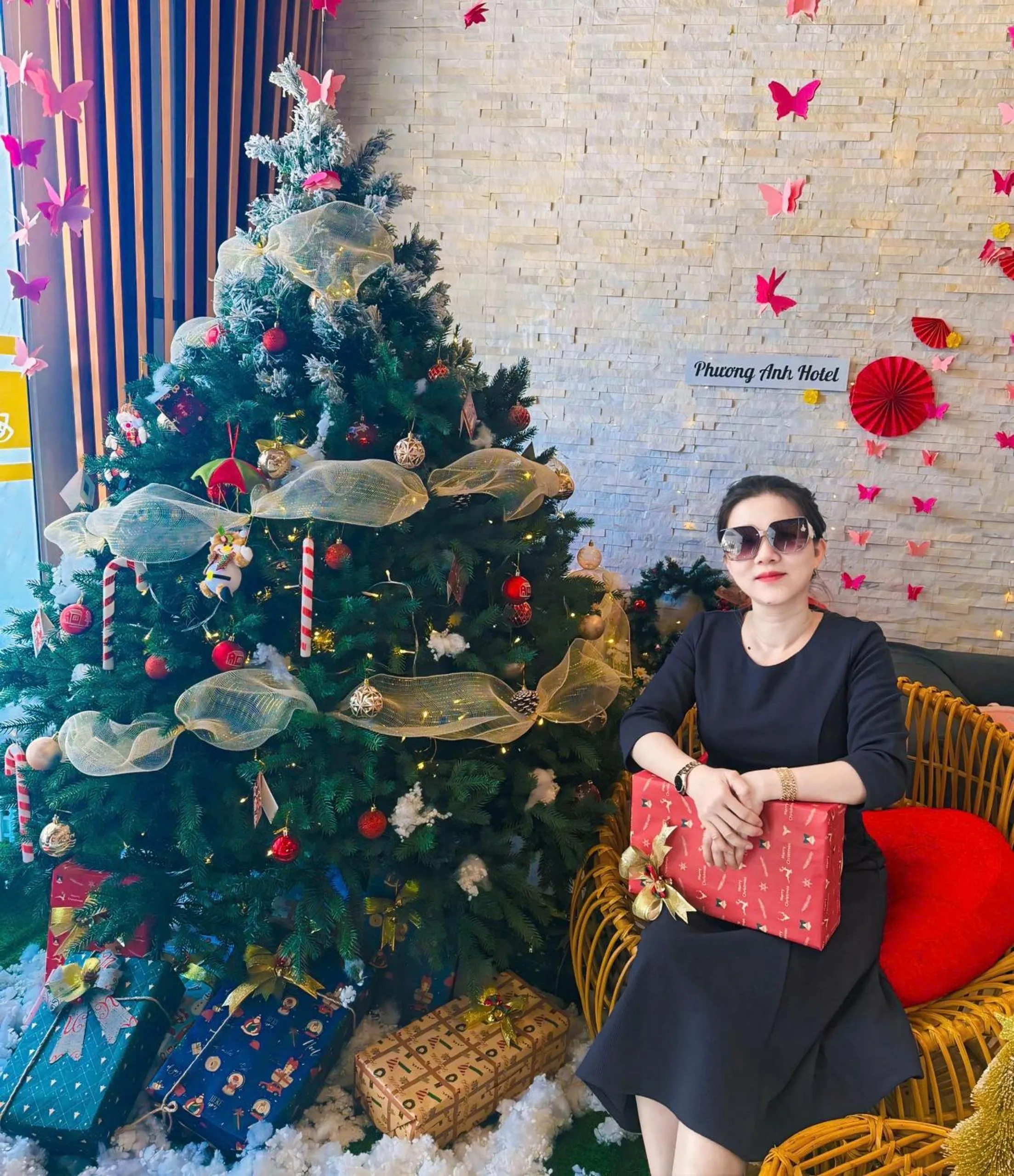 Guests in Phương Anh Valley Hotel