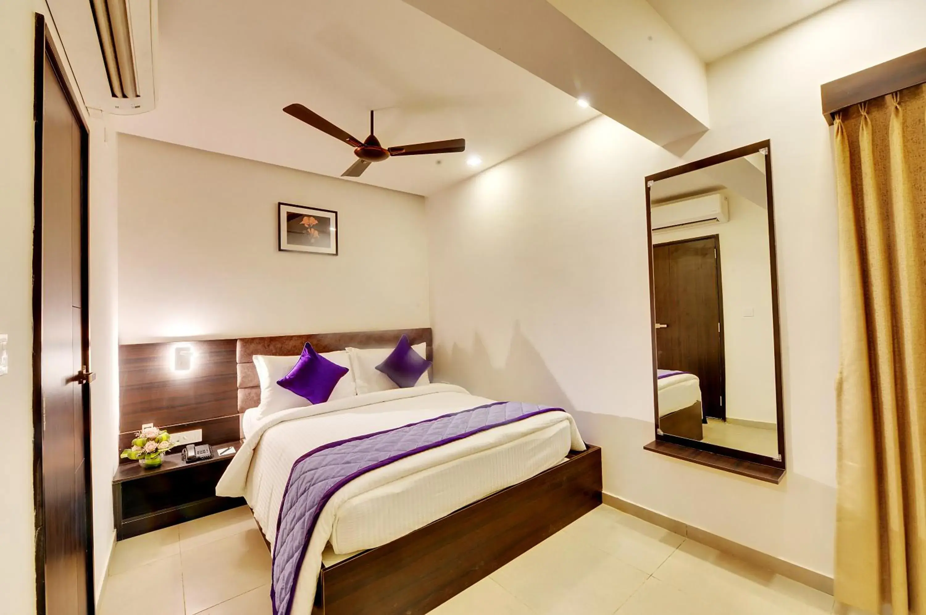 Bed in The Lavender Hotel Bed in The Lavender Hotel