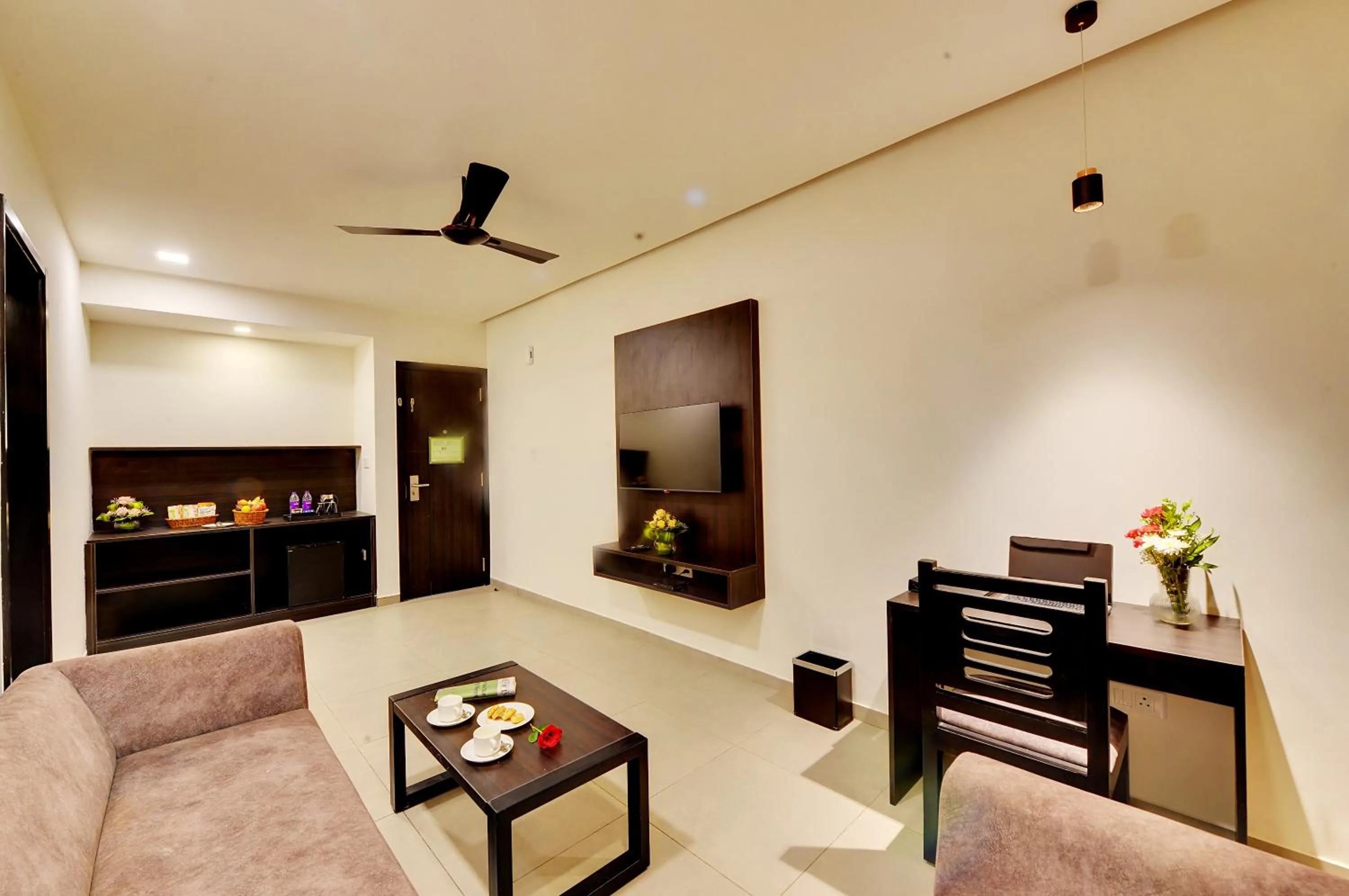 TV and multimedia in The Lavender Hotel