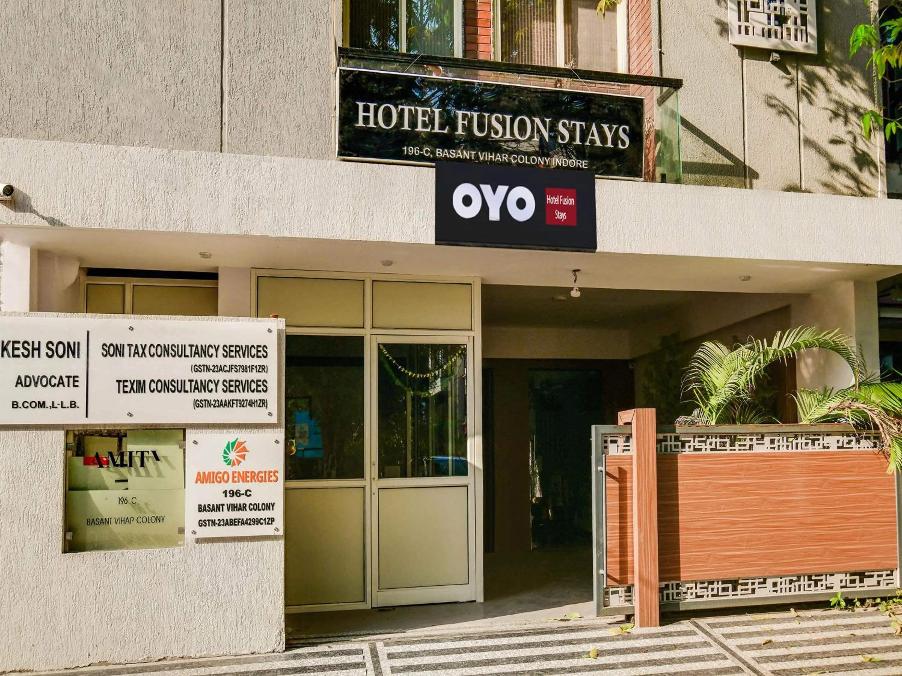 Facade/entrance in Hotel O Fusion Stays