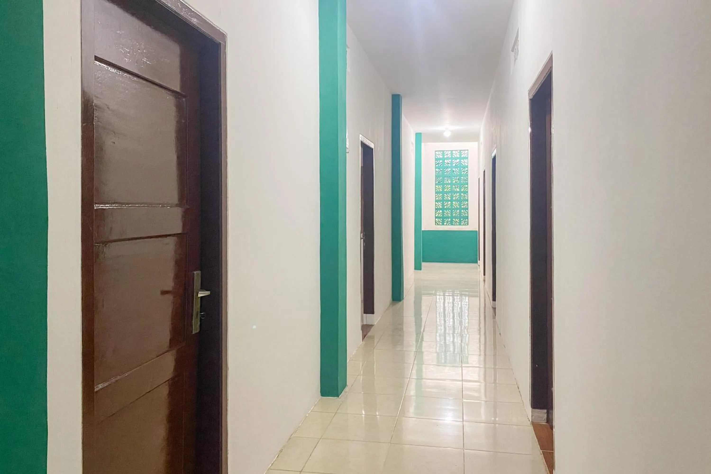 RedDoorz at Kubu Selem Palapa Lampung