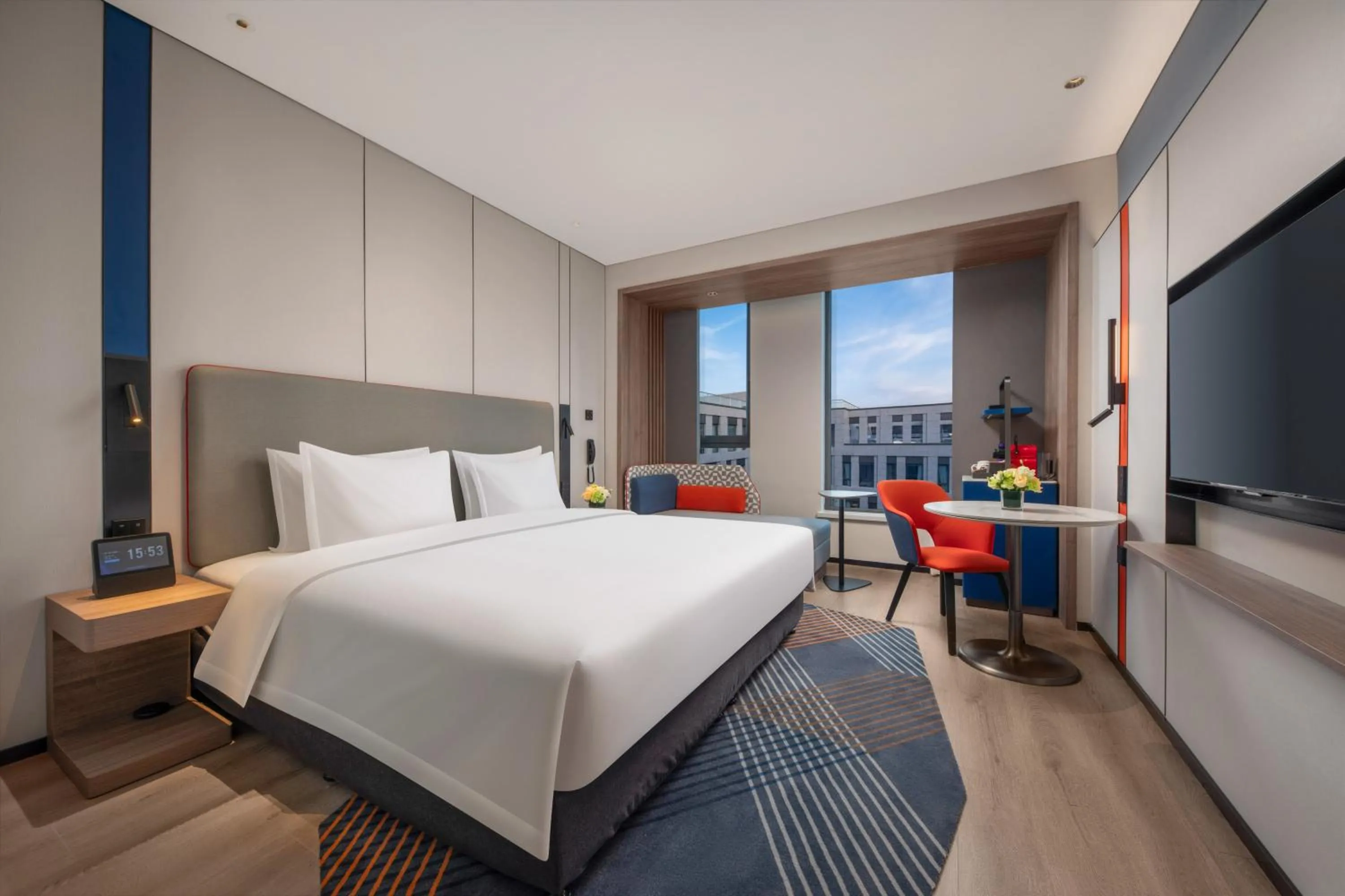 Standard King Room with Courtyard View in Holiday Inn Express Beijing Zhongguancun Tech Park by IHG