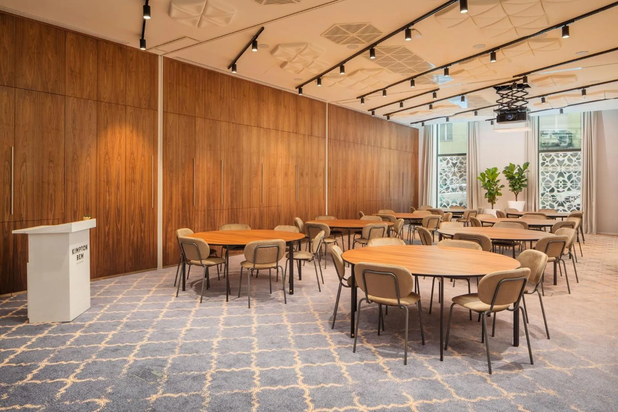 Banquet/Function facilities in Kimpton BEM Budapest by IHG